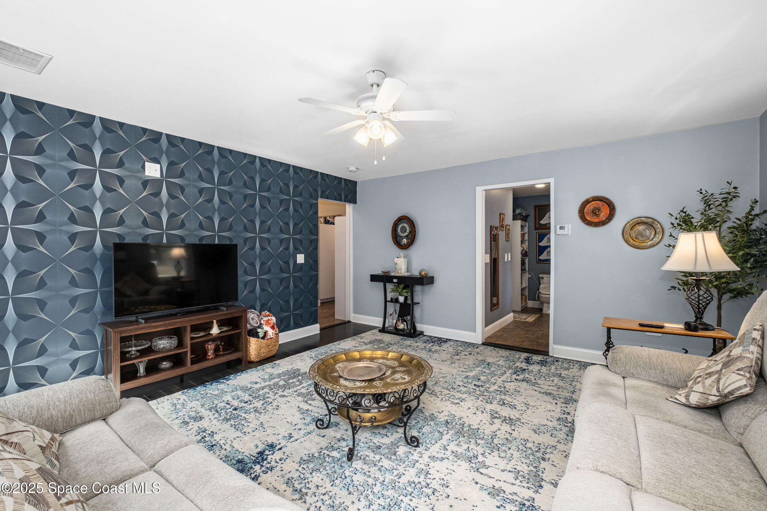 415 Canaveral Groves Boulevard