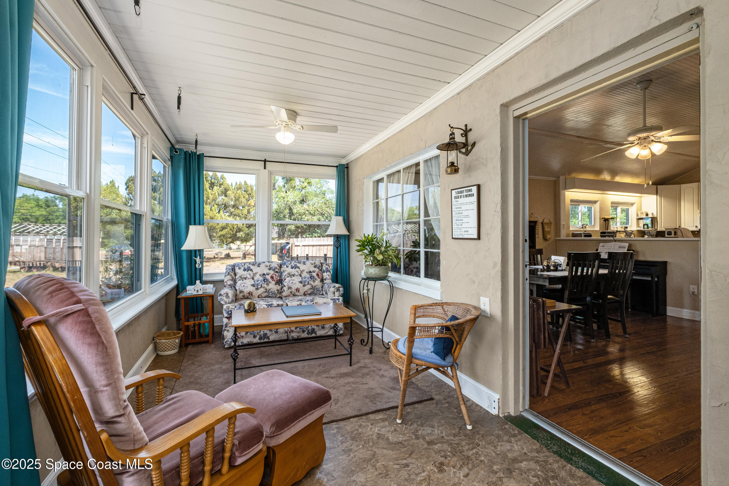 415 Canaveral Groves Boulevard