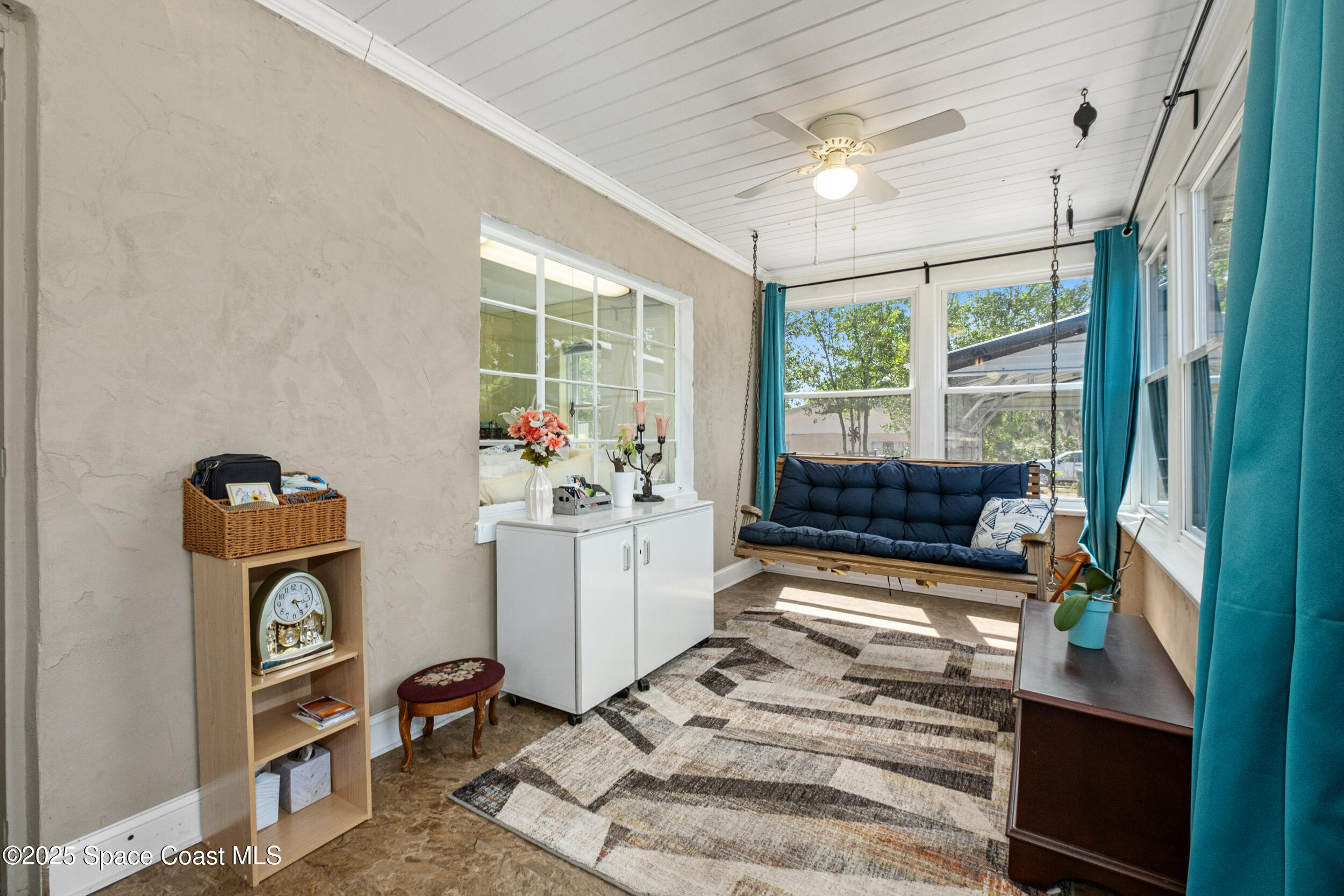 415 Canaveral Groves Boulevard