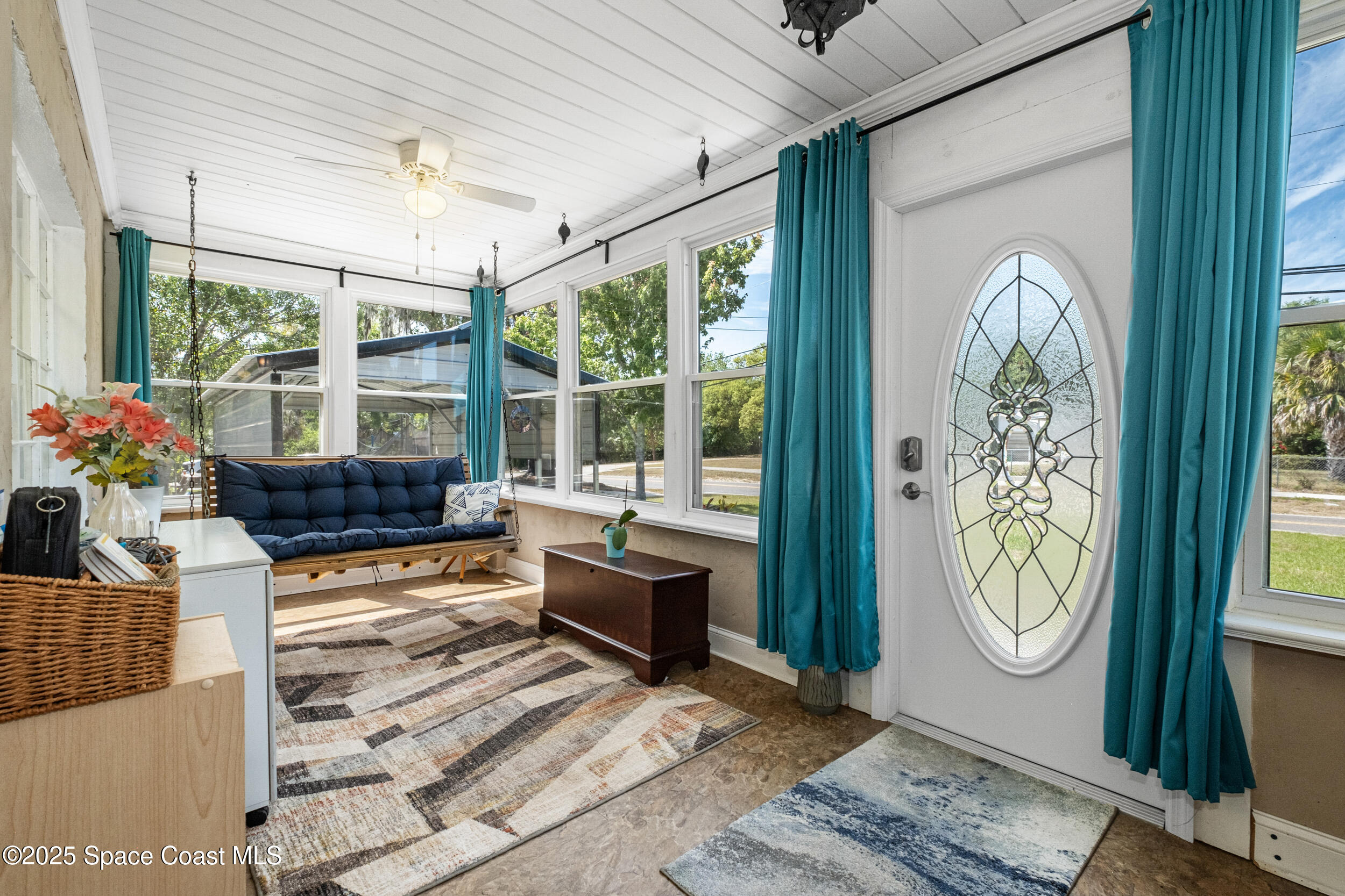 415 Canaveral Groves Boulevard