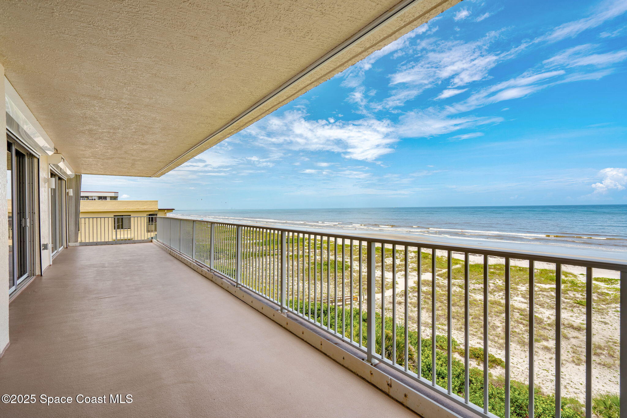 225 N Atlantic Avenue, 603