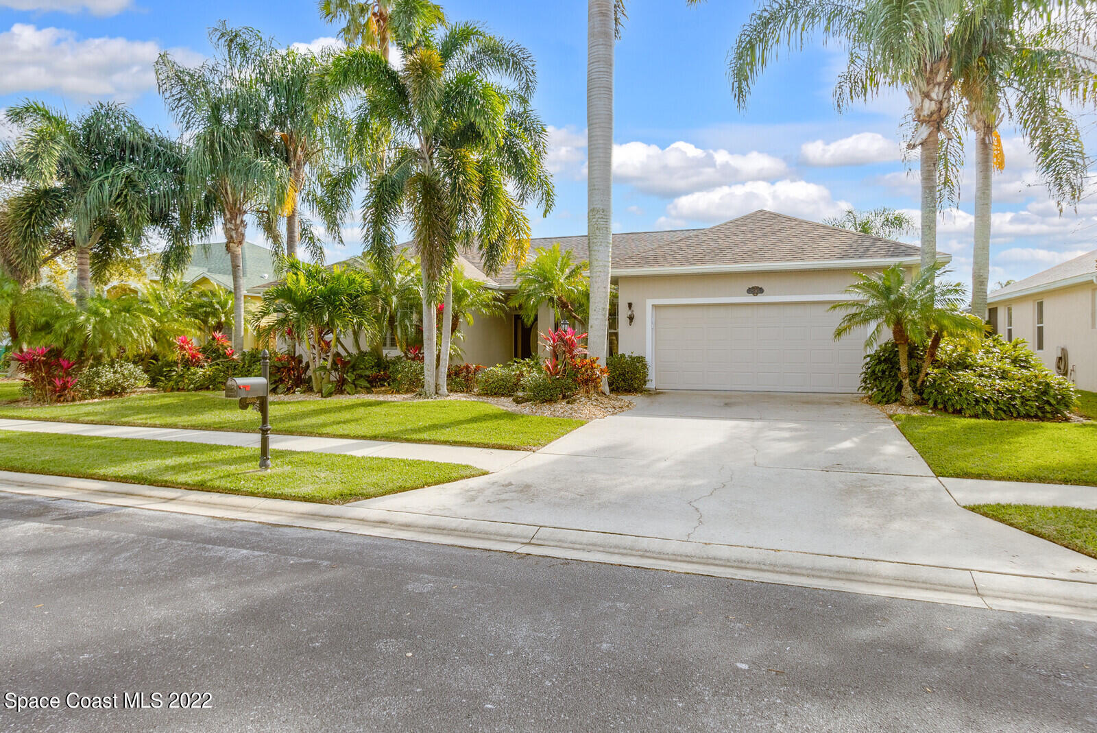 2585 Summerwind Court