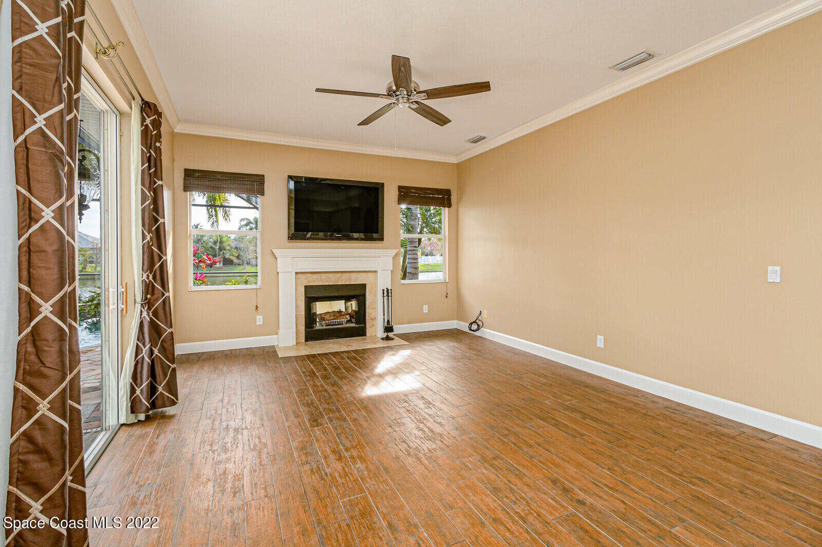 2585 Summerwind Court