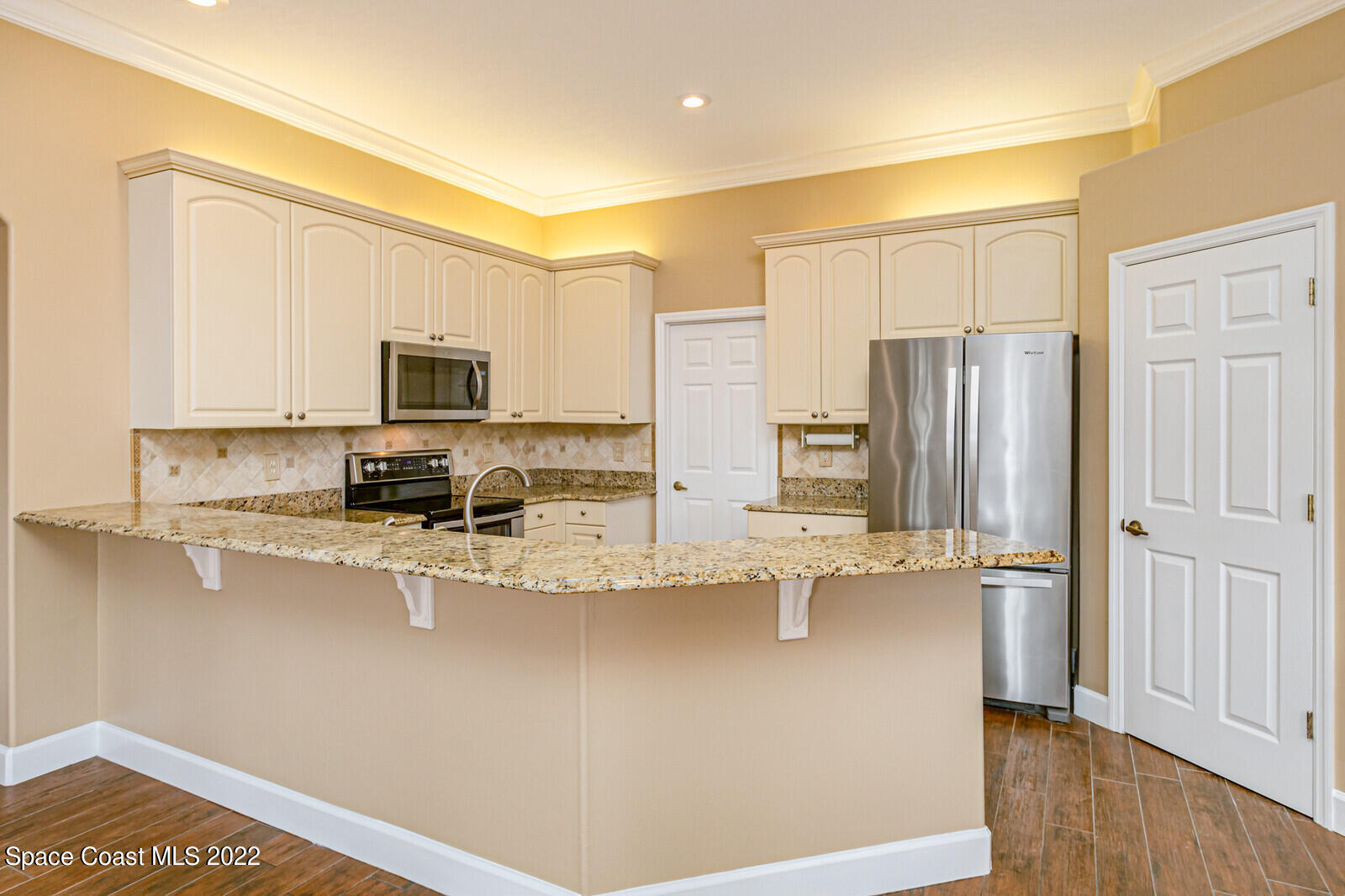 2585 Summerwind Court