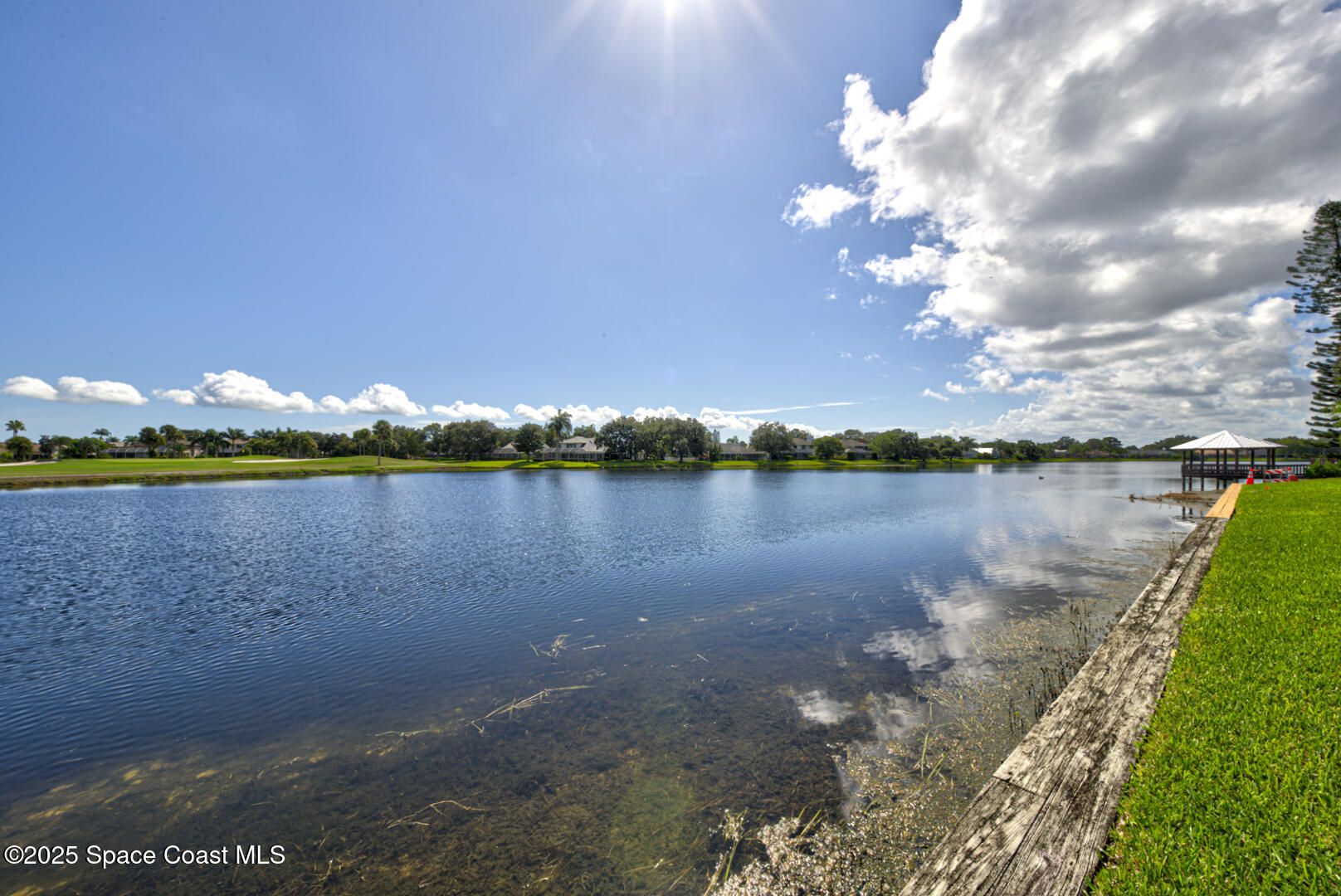 635 Dawson Drive, Melbourne