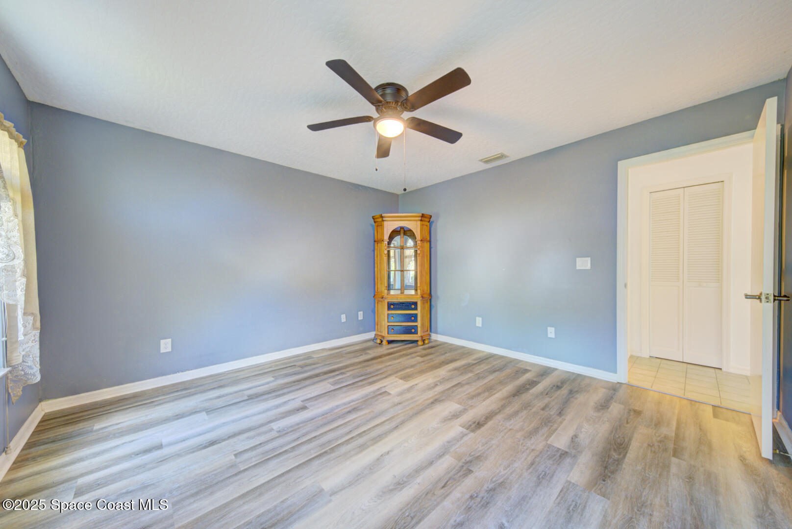 635 Dawson Drive, Melbourne