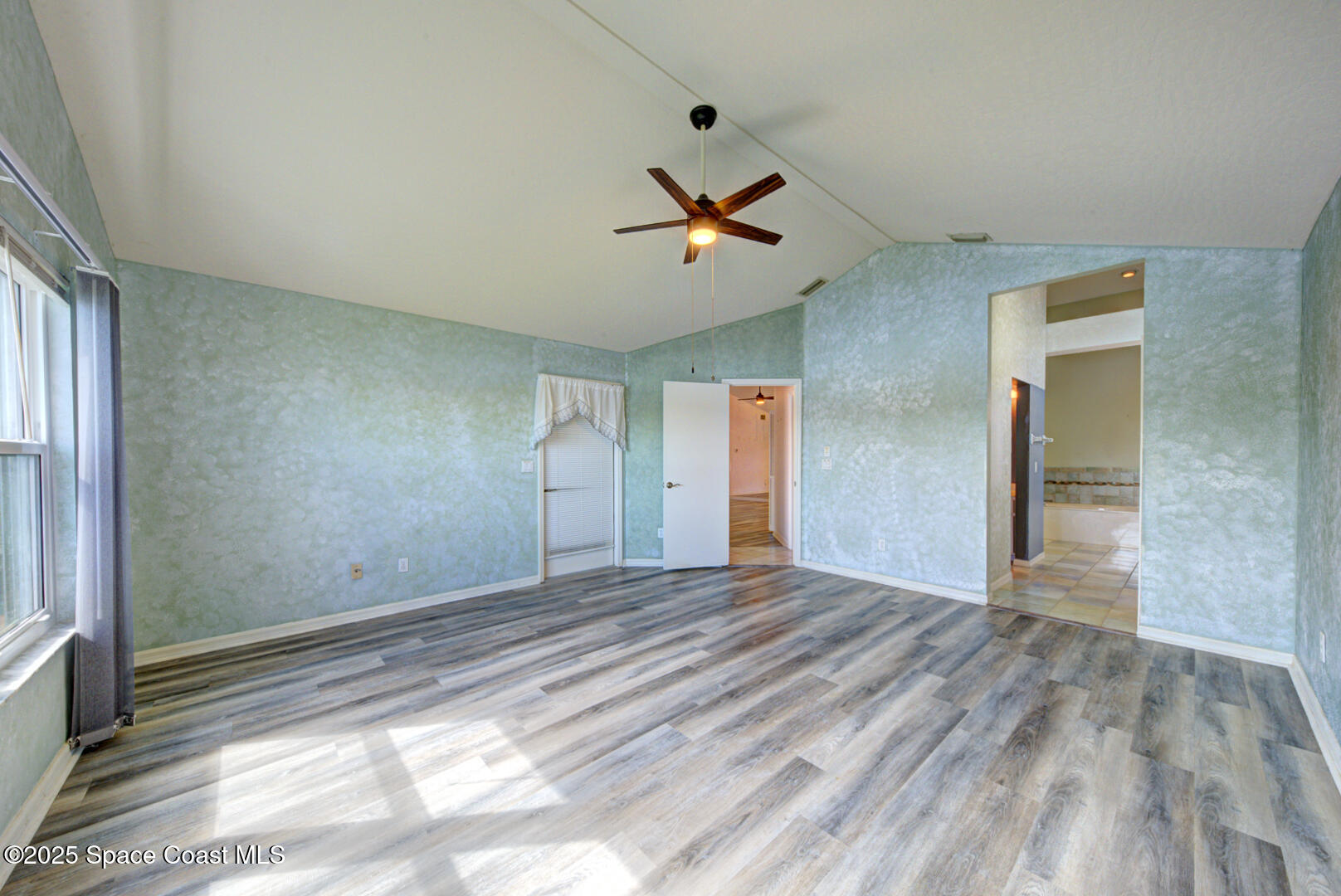 635 Dawson Drive, Melbourne