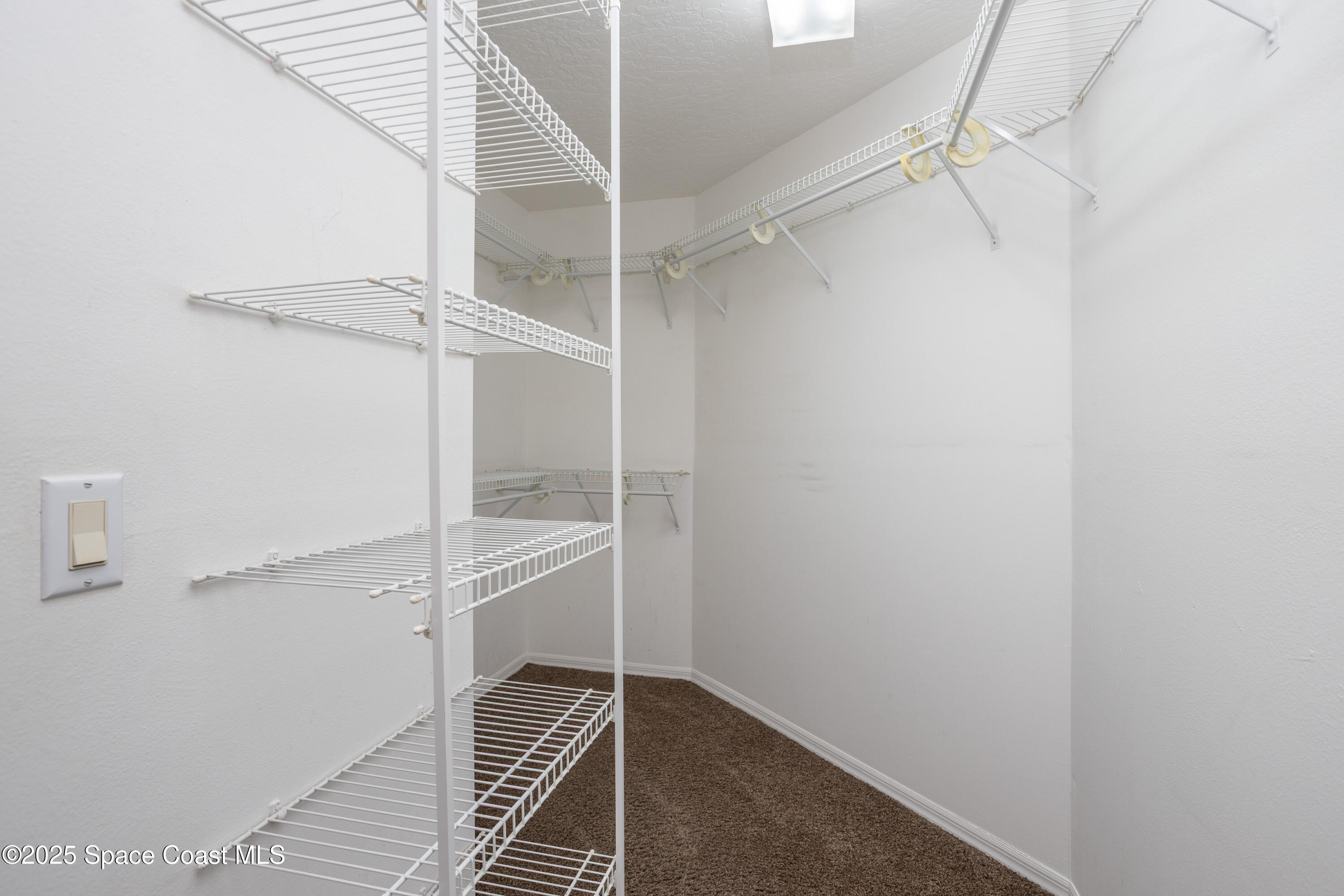 7932 Citrus Creek Drive