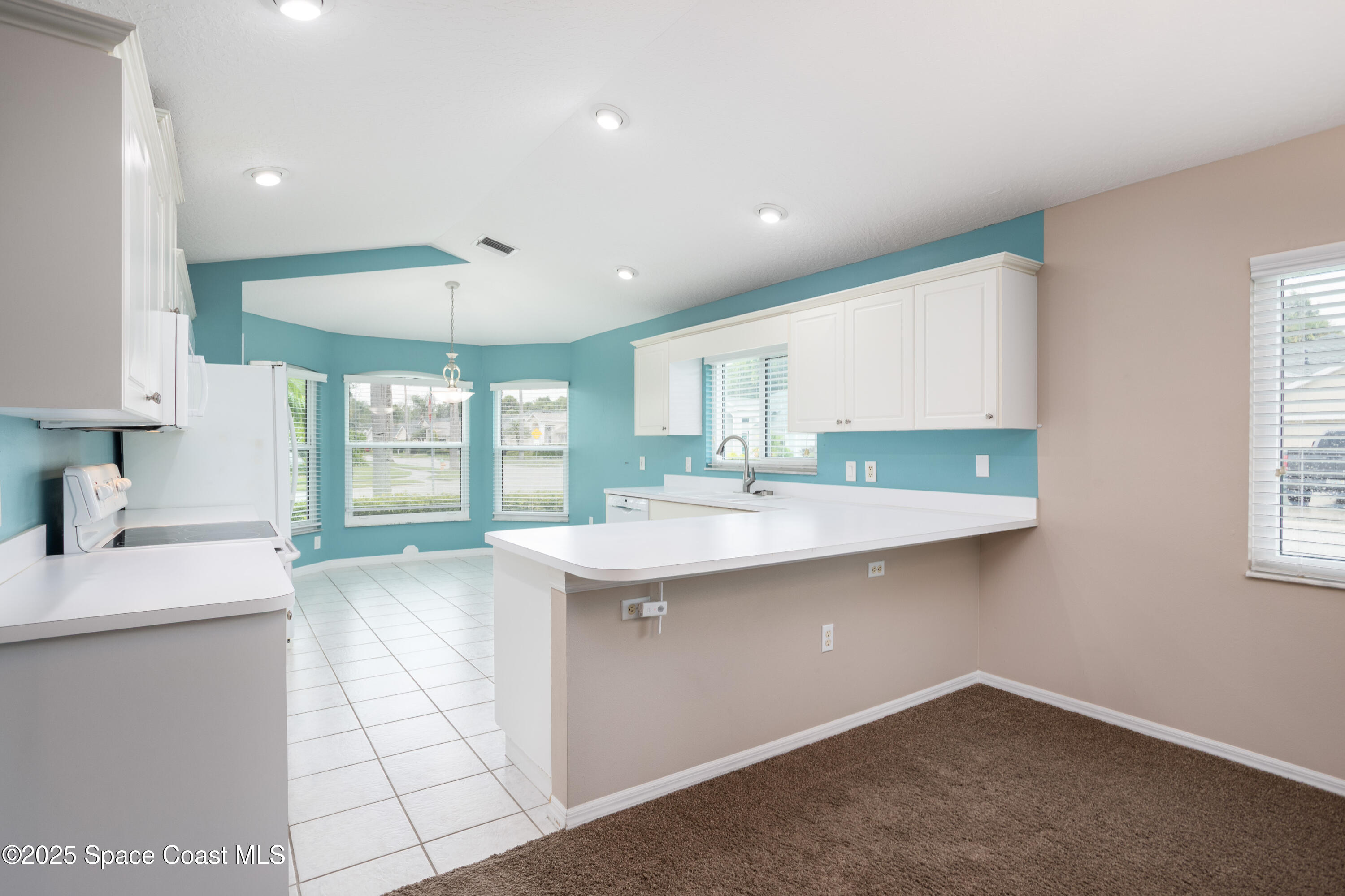 7932 Citrus Creek Drive