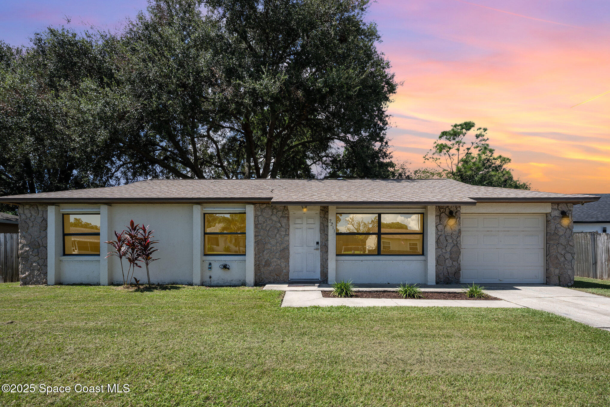 2211 Longbow Road