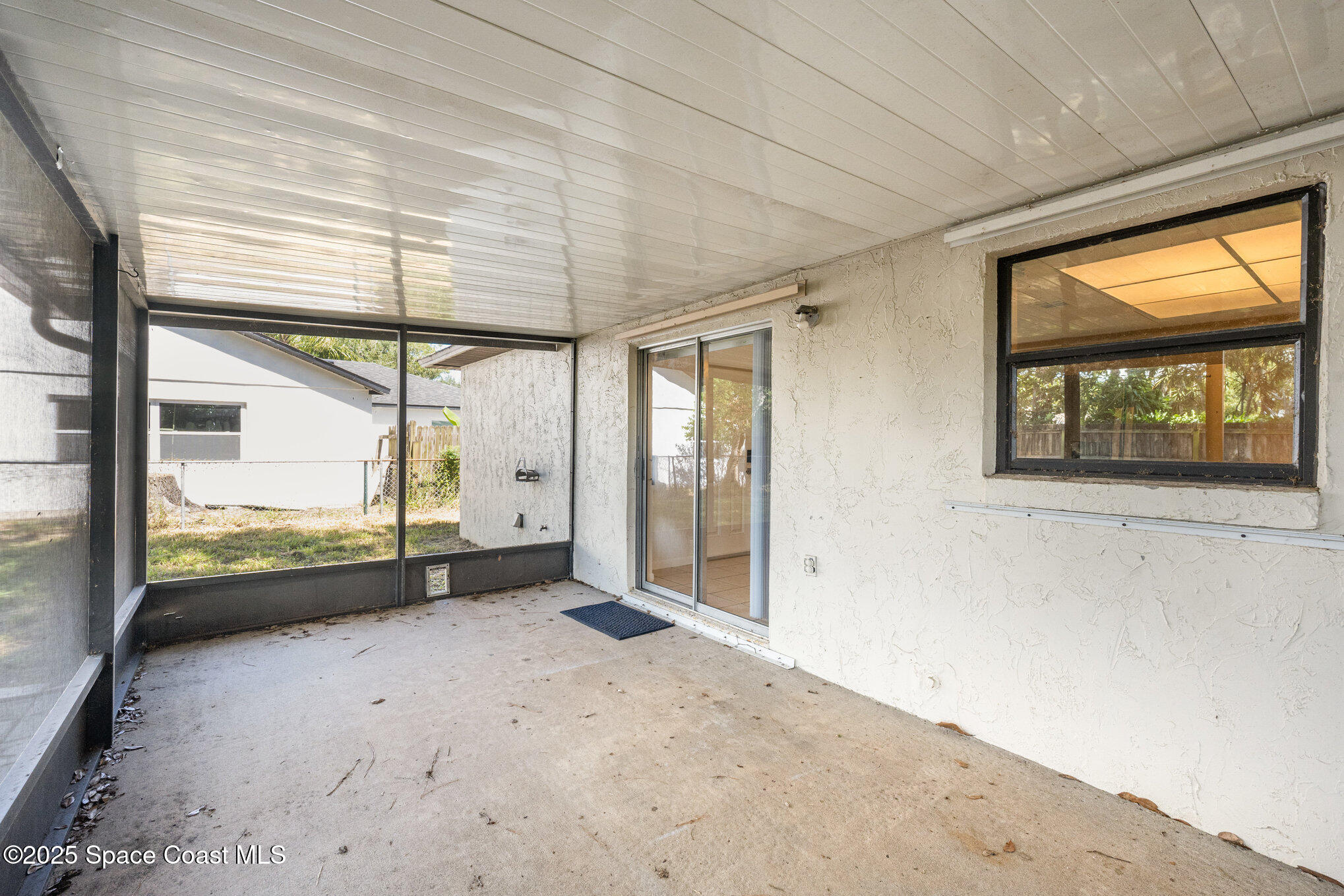2211 Longbow Road
