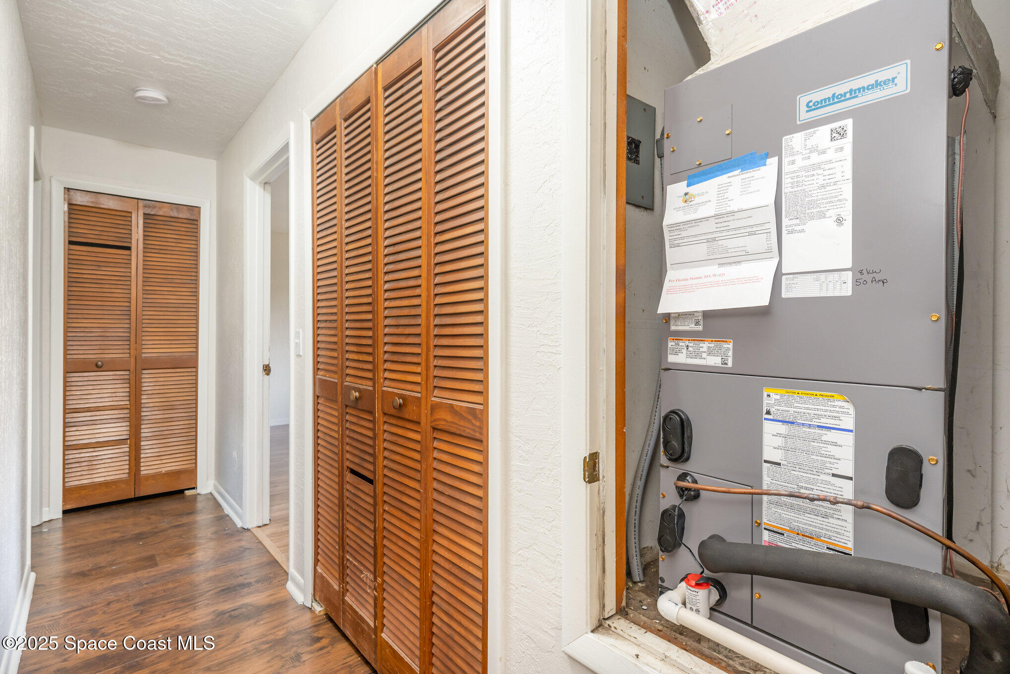 2211 Longbow Road