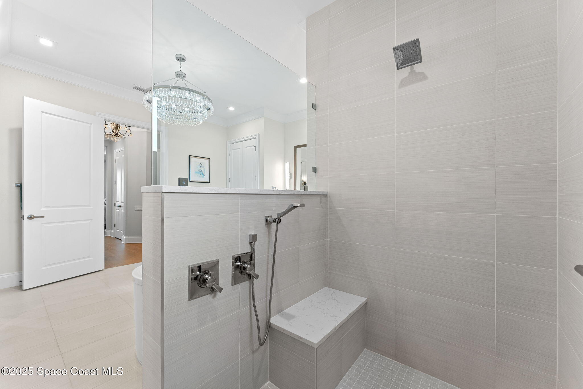 3709 Lake Adelaide Place