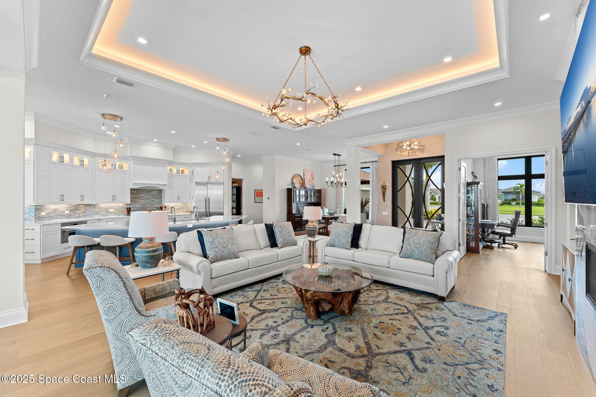 3709 Lake Adelaide Place