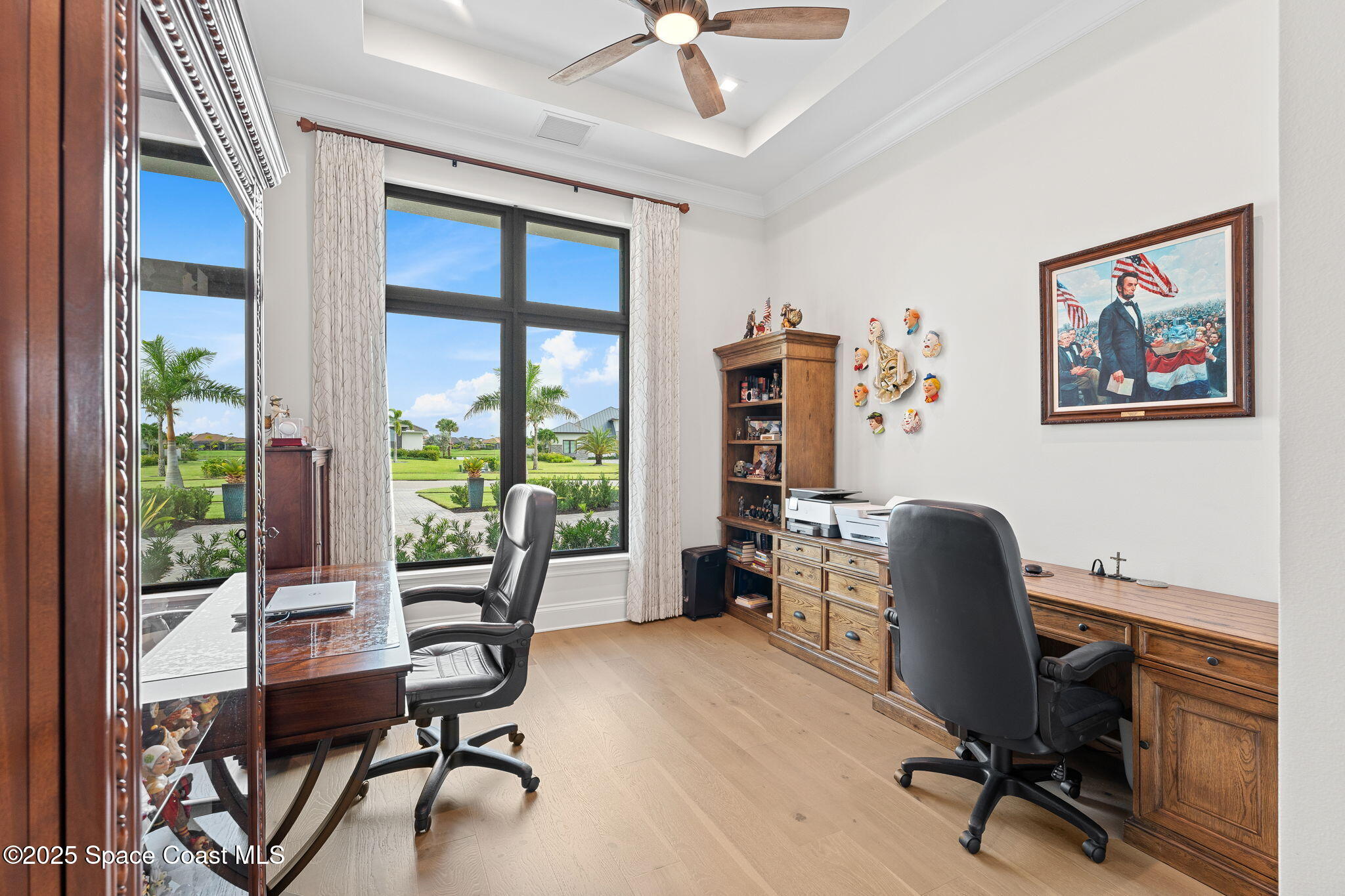 3709 Lake Adelaide Place