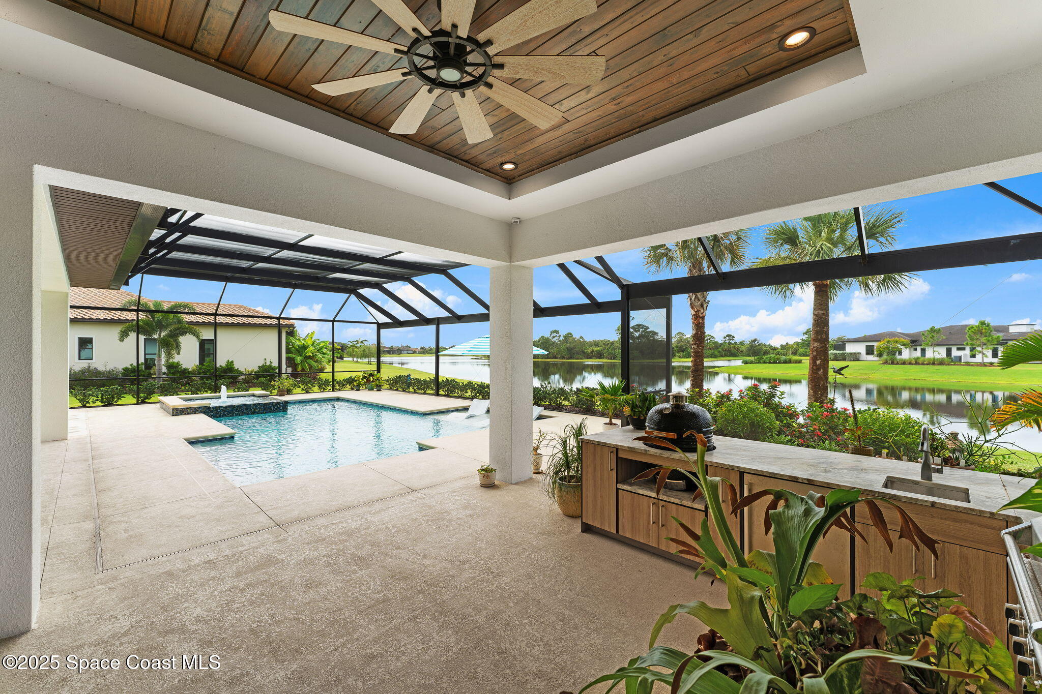 3709 Lake Adelaide Place