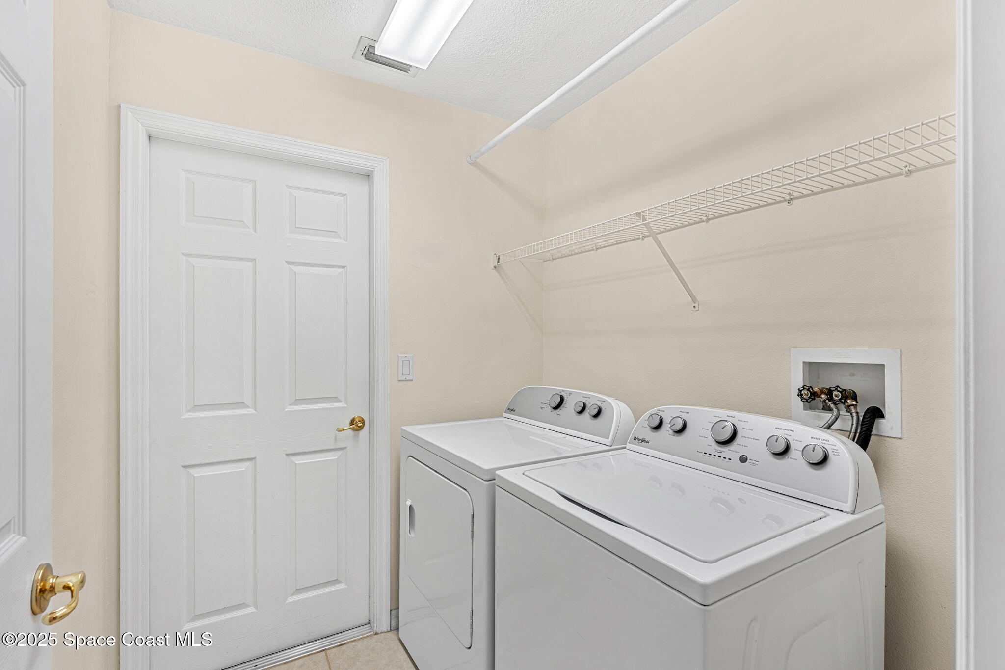 1773 Sun Gazer Drive