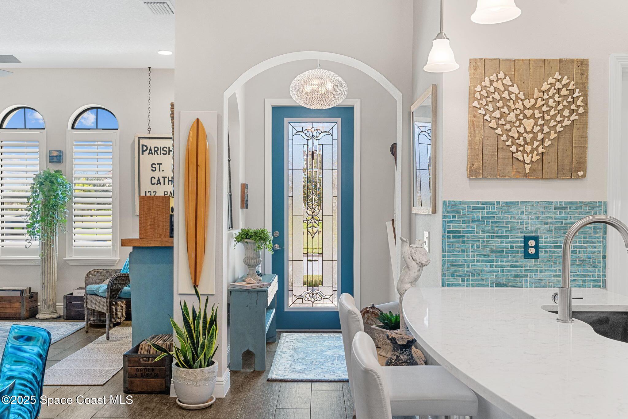 6913 Vista Hermosa Drive