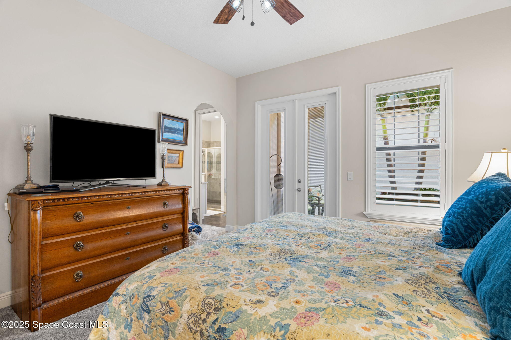 6913 Vista Hermosa Drive