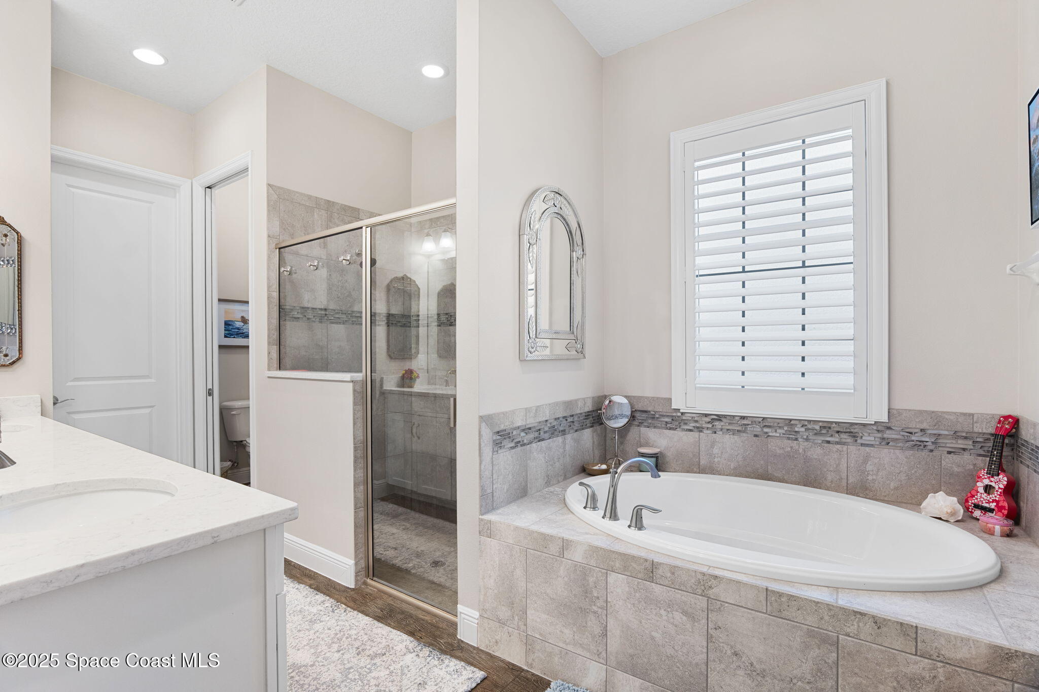 6913 Vista Hermosa Drive