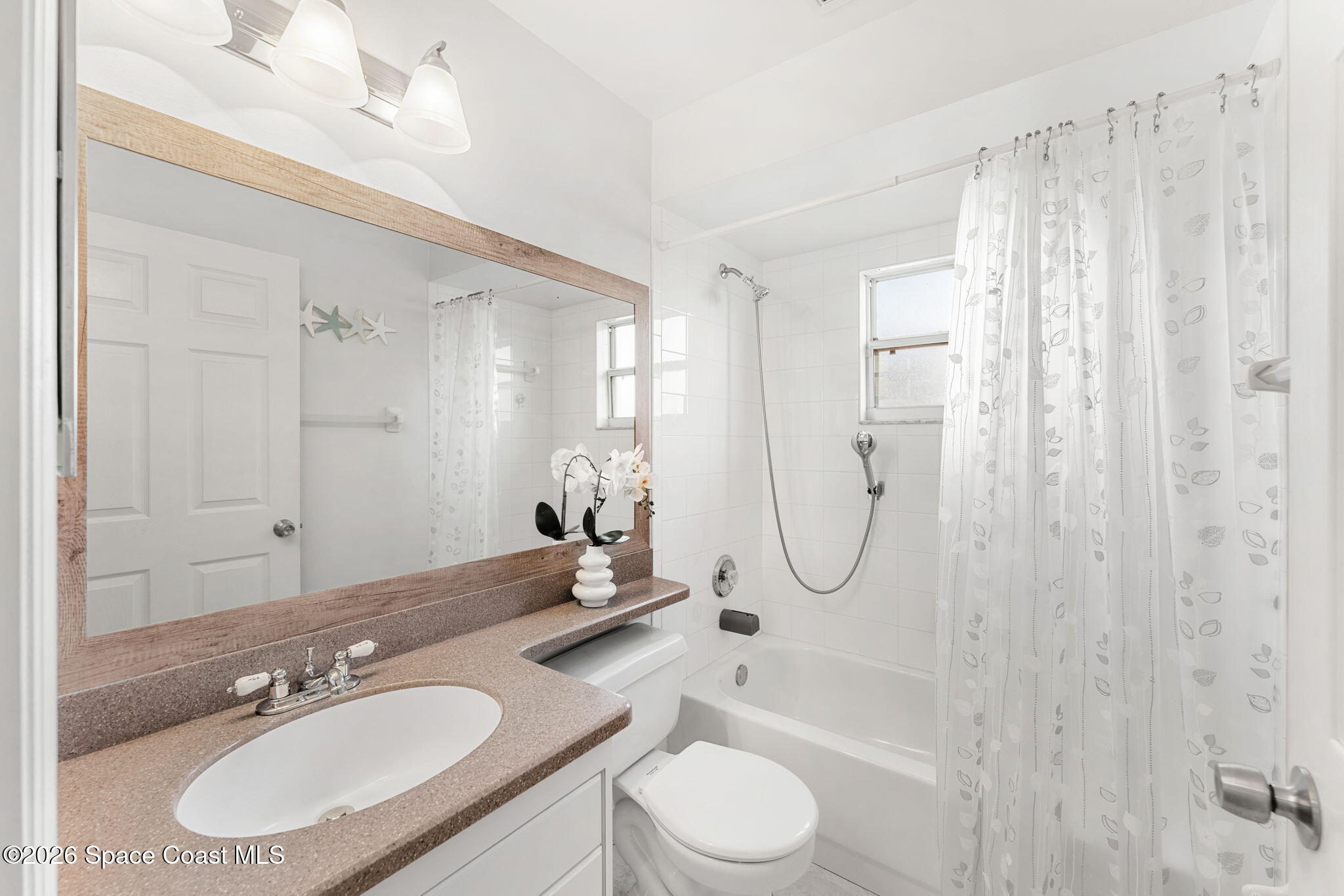 3400 Long Leaf Drive