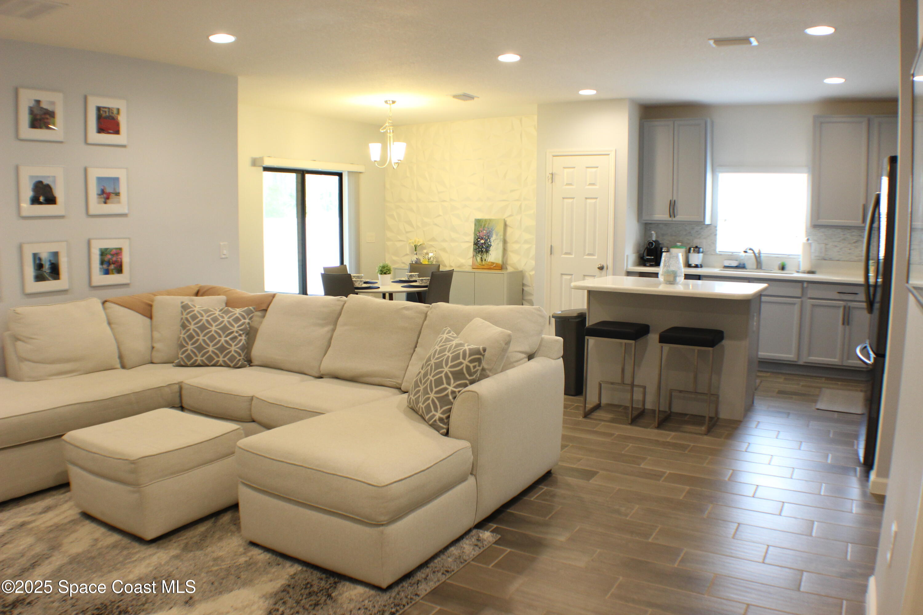 1503 Musgrass Circle