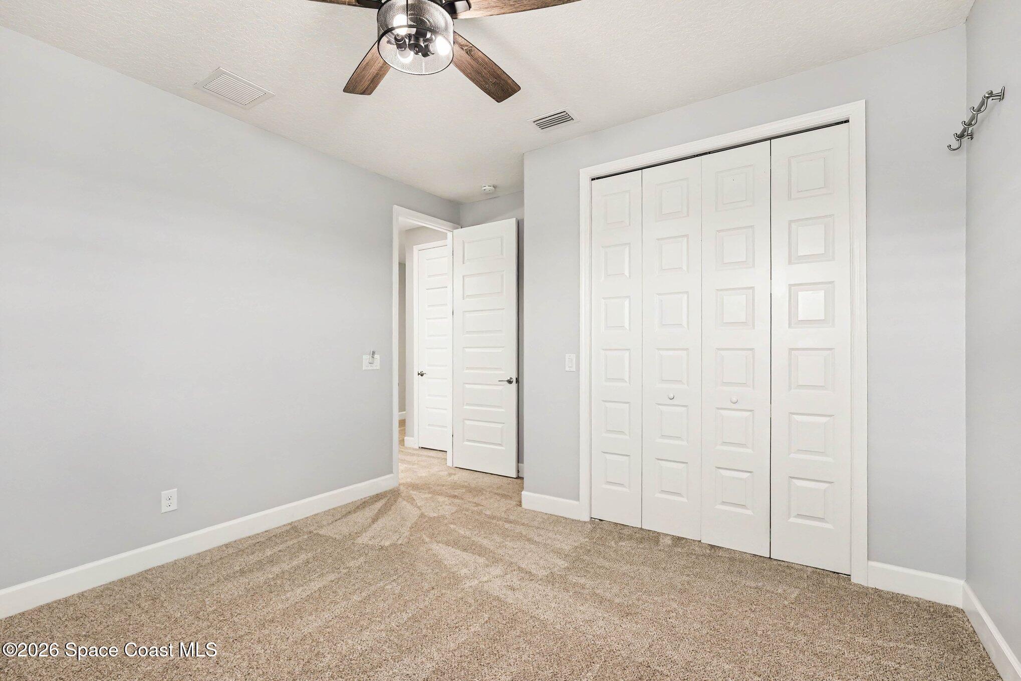 7410 Jazero Place
