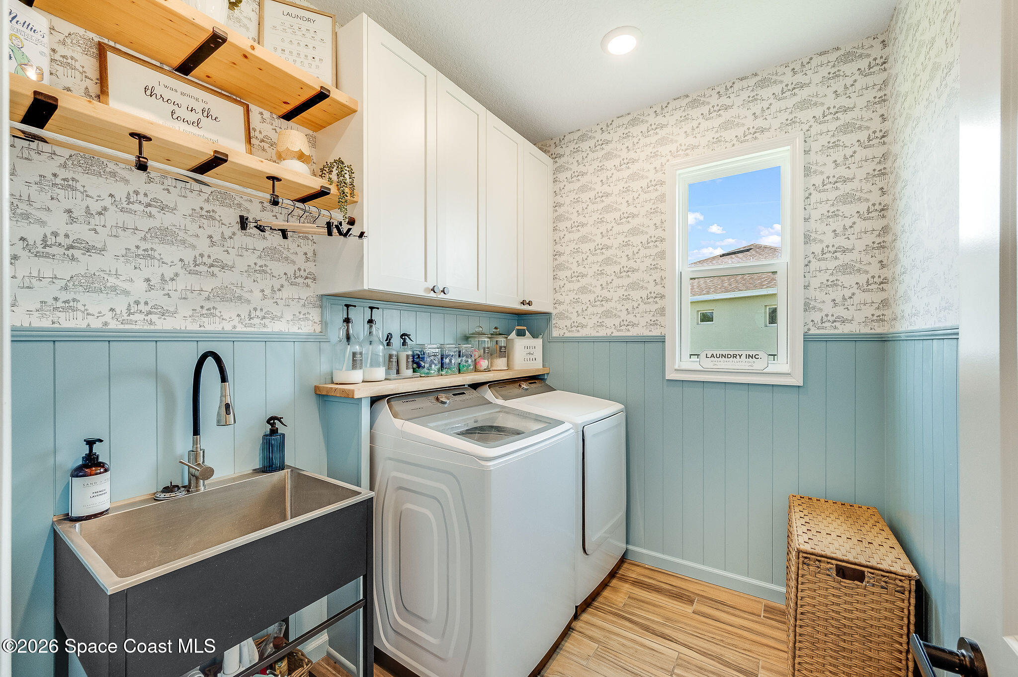 384 Loymer Circle