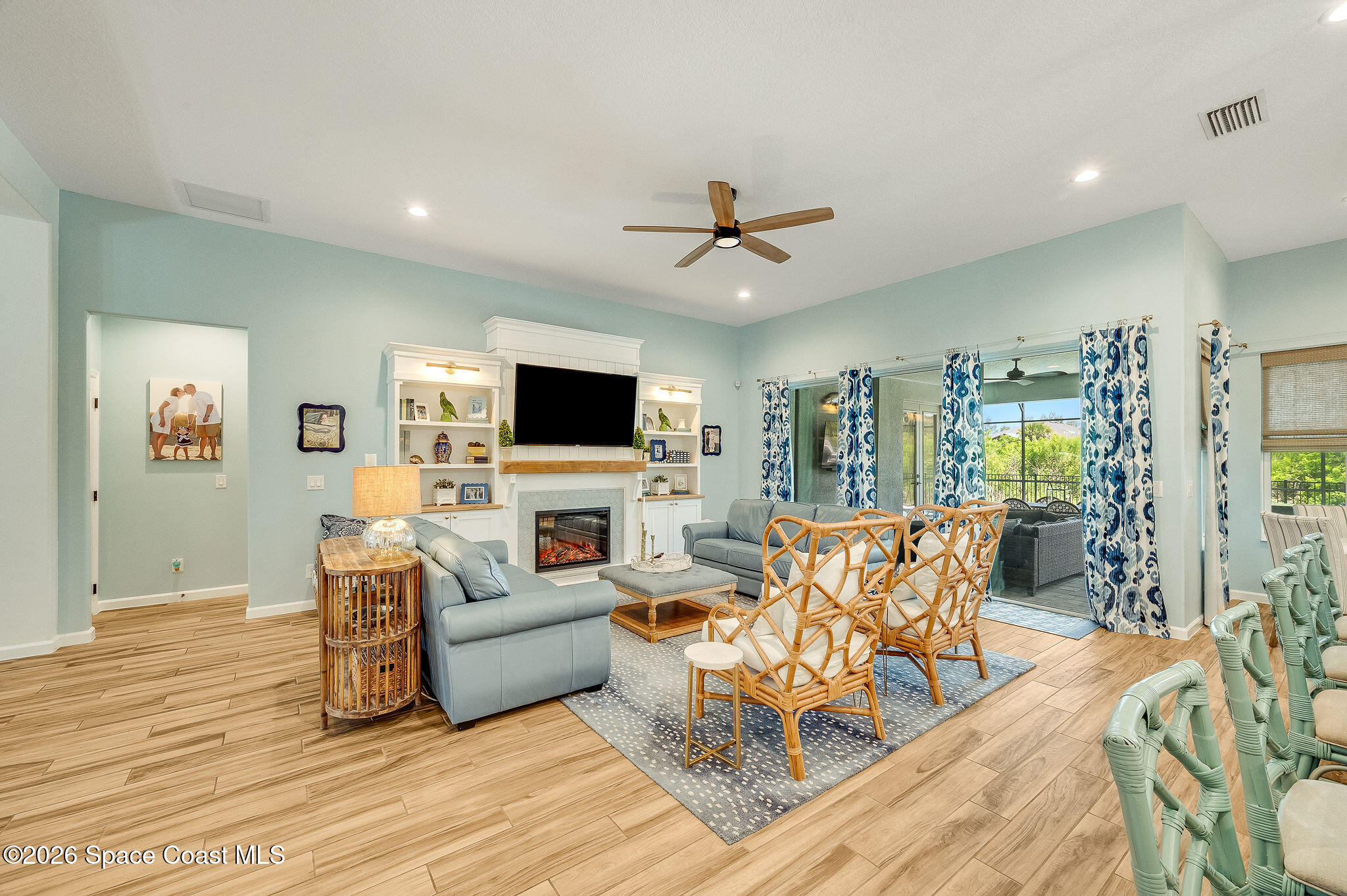 384 Loymer Circle