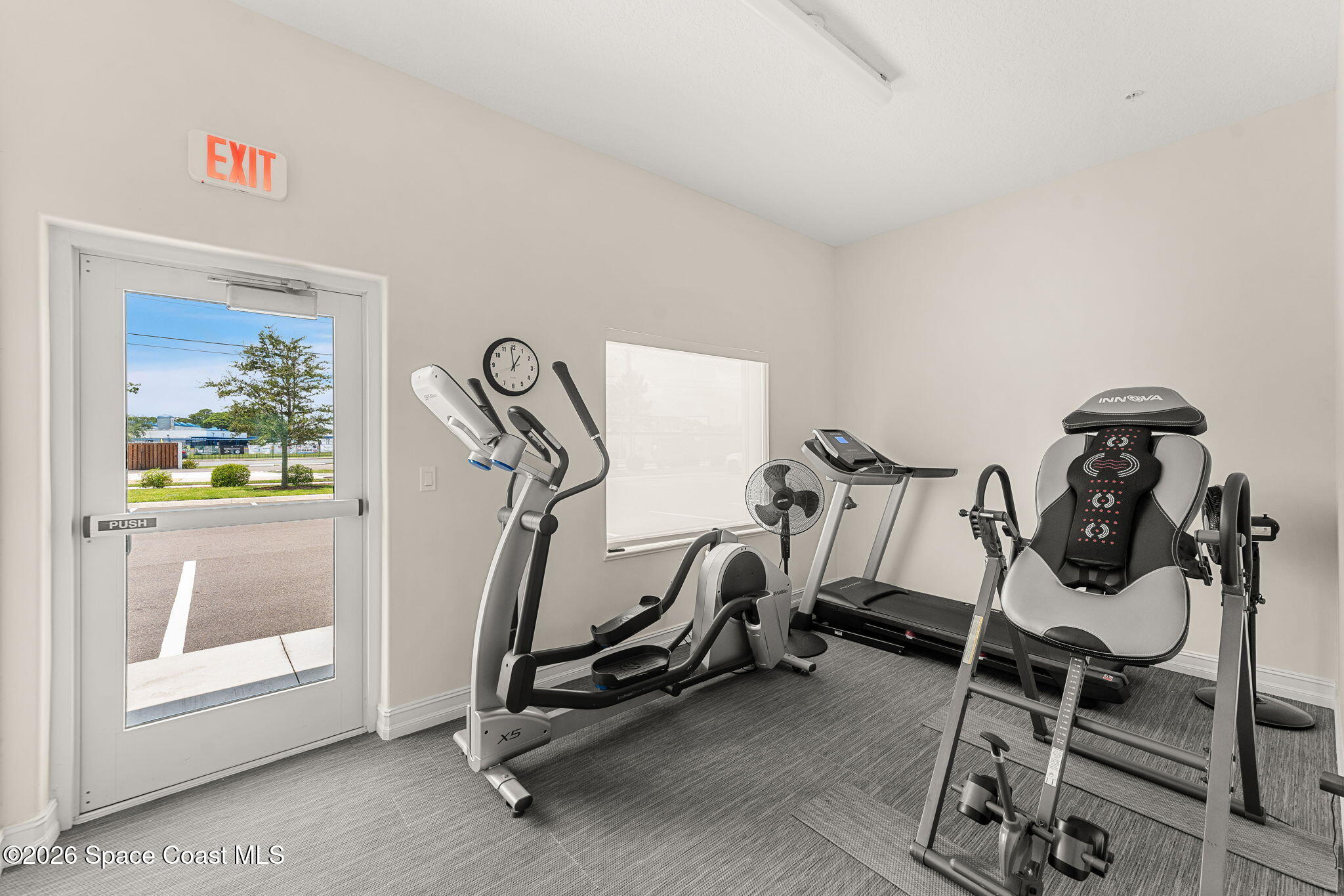 1805 Riverside Drive 507