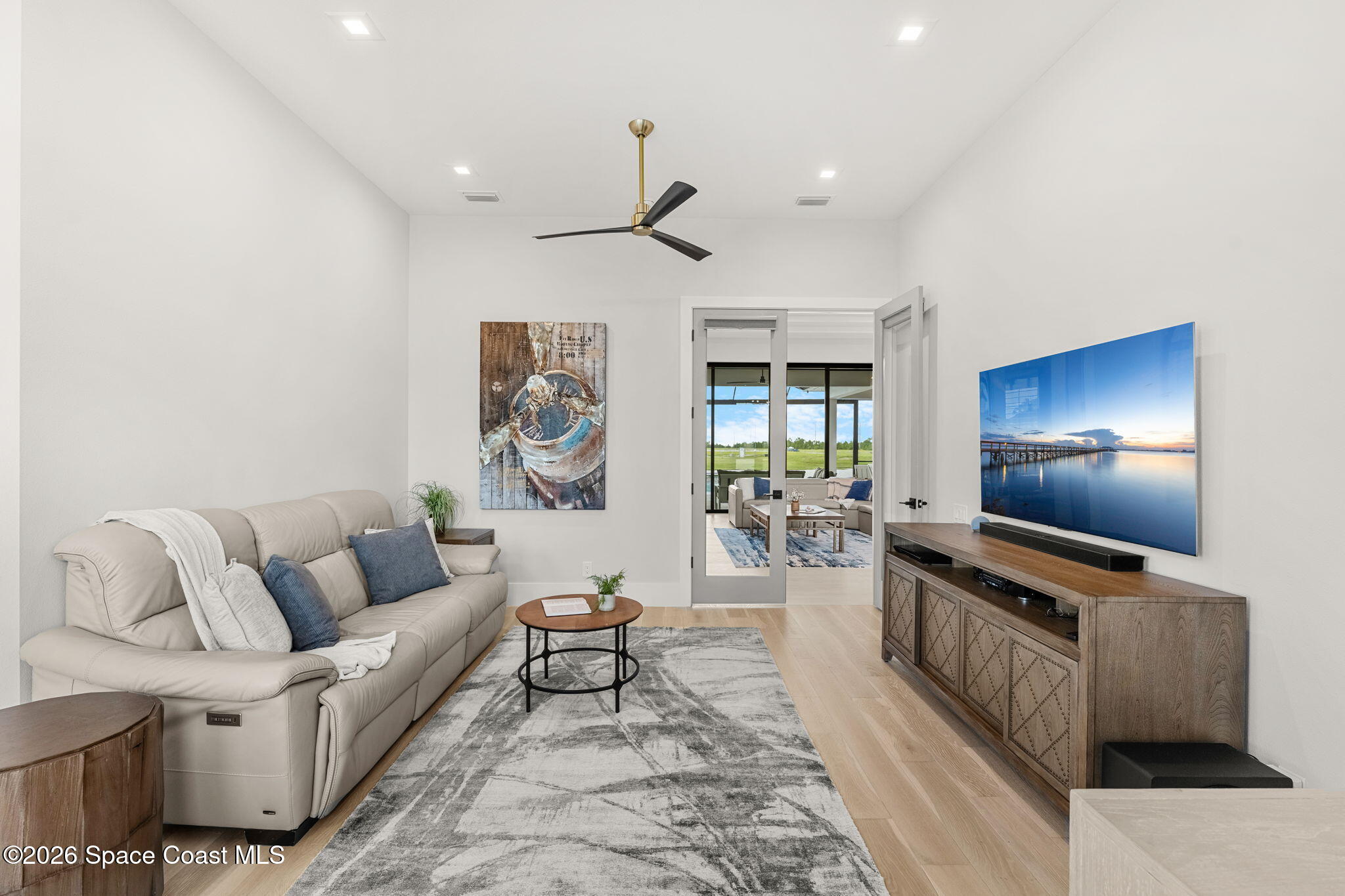 3739 Lake Adelaide Place
