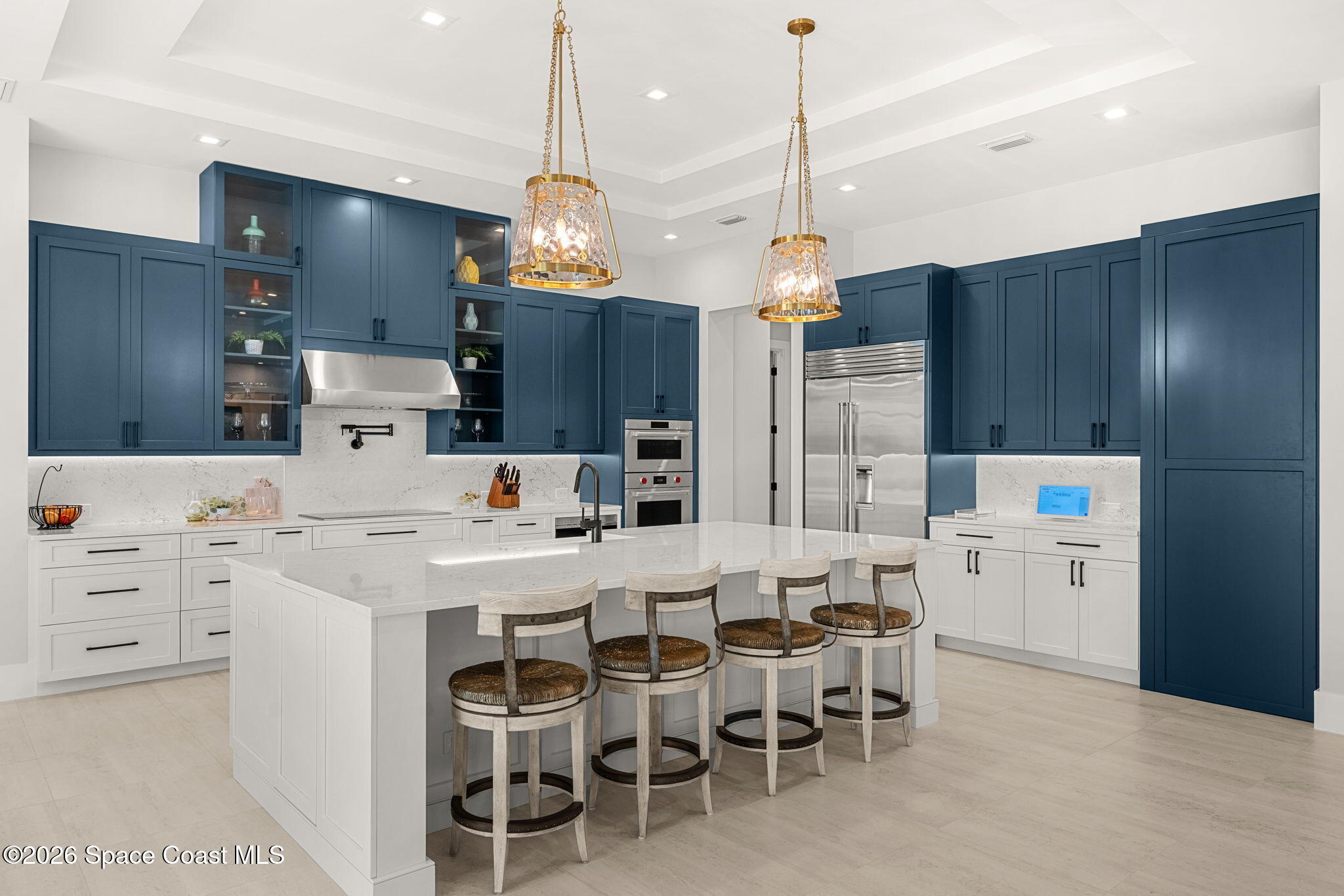 3739 Lake Adelaide Place