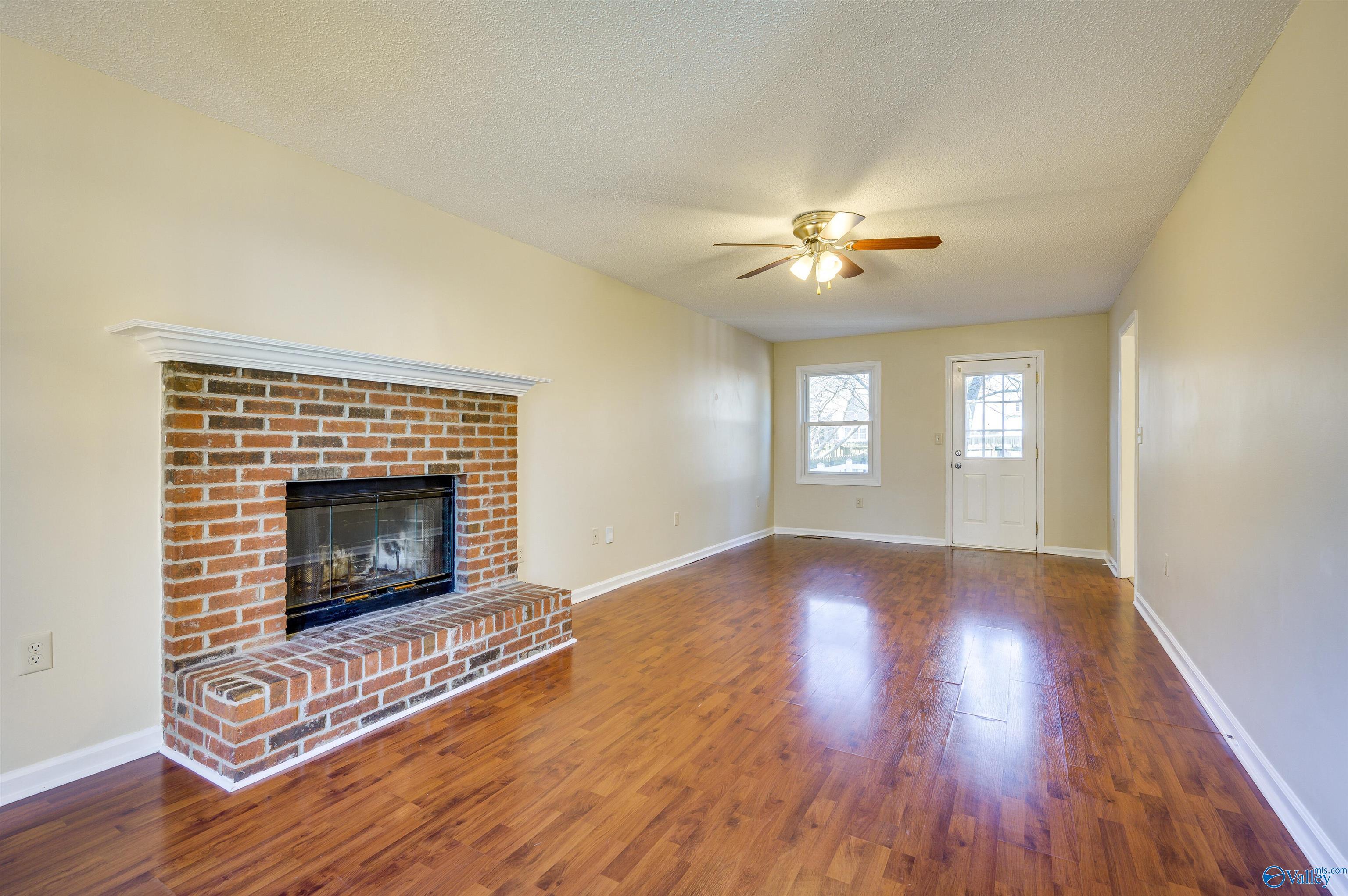 124 Suffolk Drive