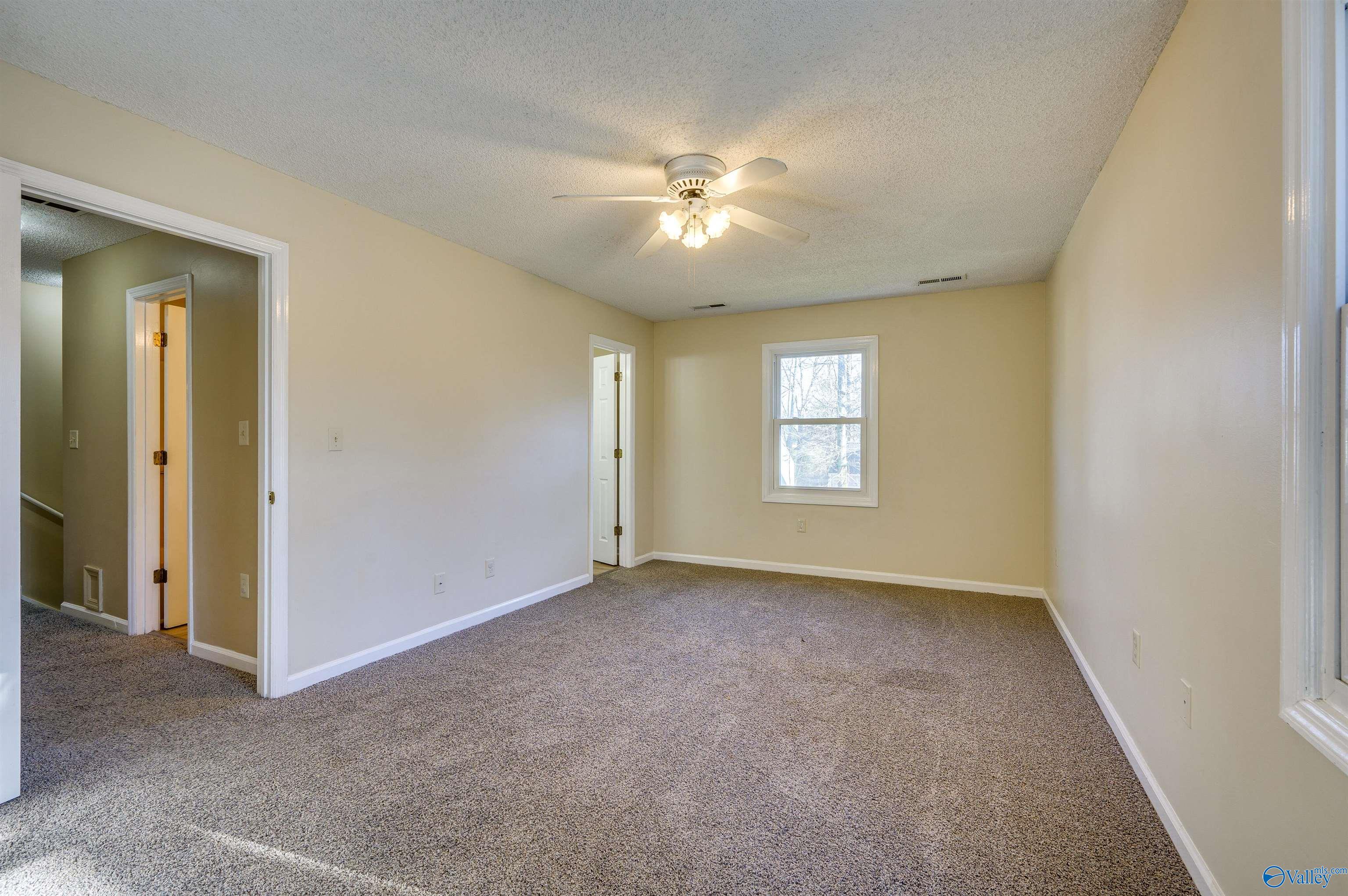 124 Suffolk Drive