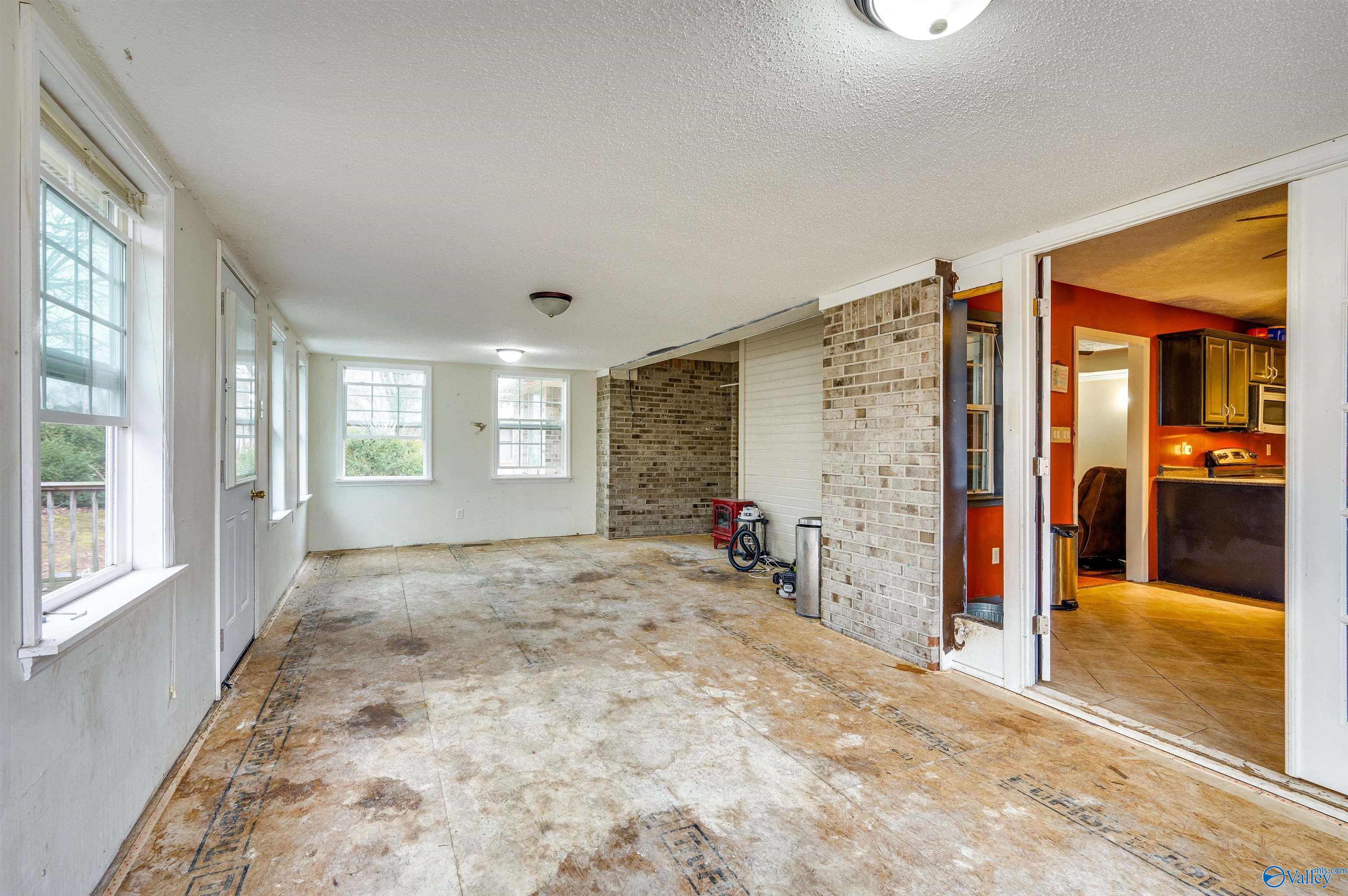 108 Hickory Trail Drive