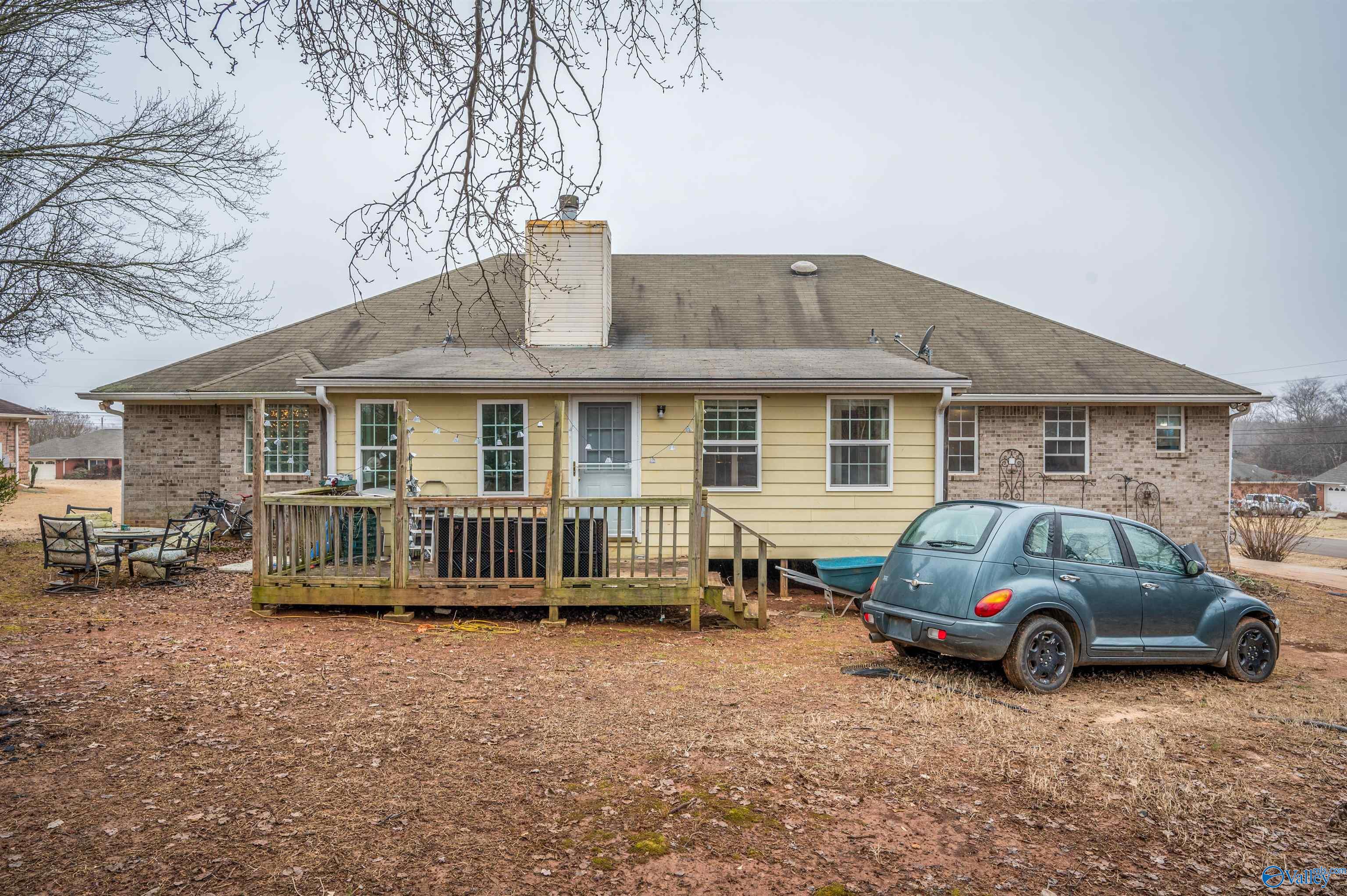 108 Hickory Trail Drive