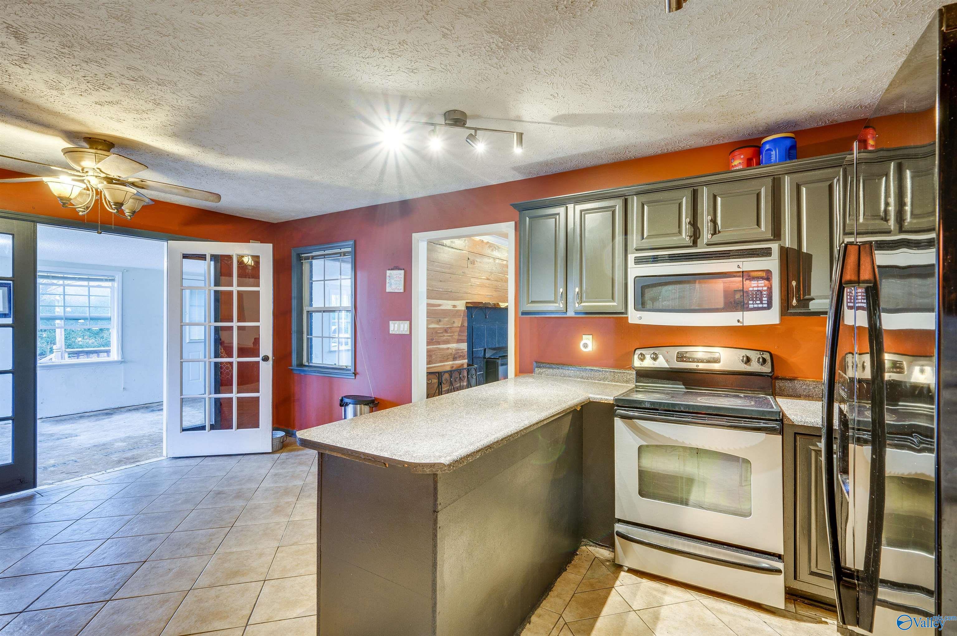 108 Hickory Trail Drive