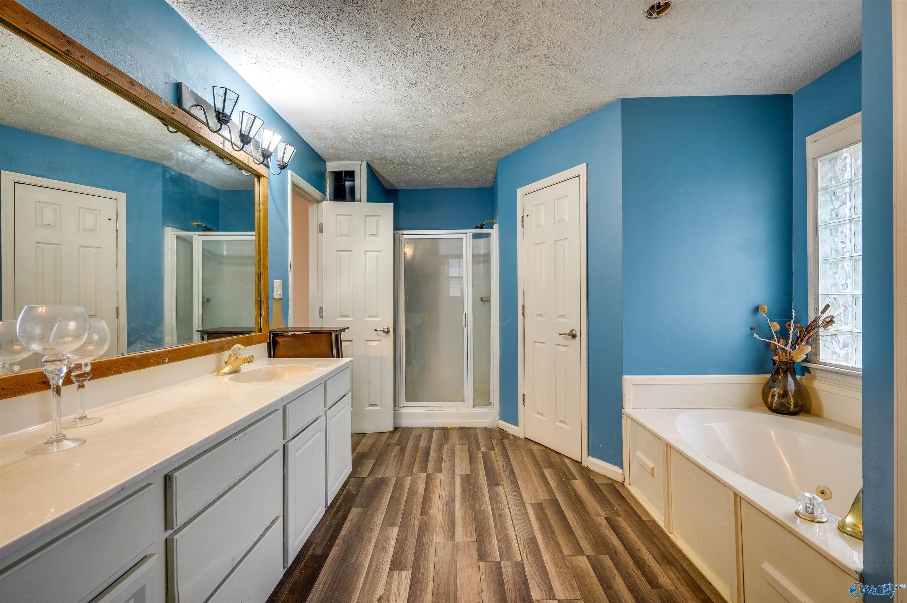 108 Hickory Trail Drive