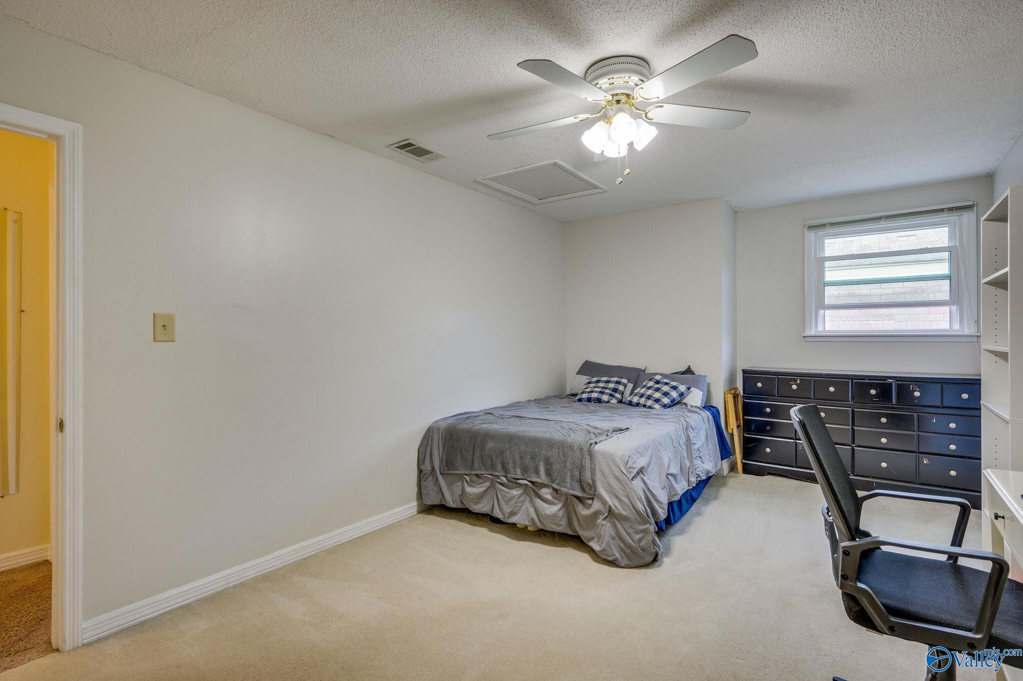 2614 SE Vista Drive