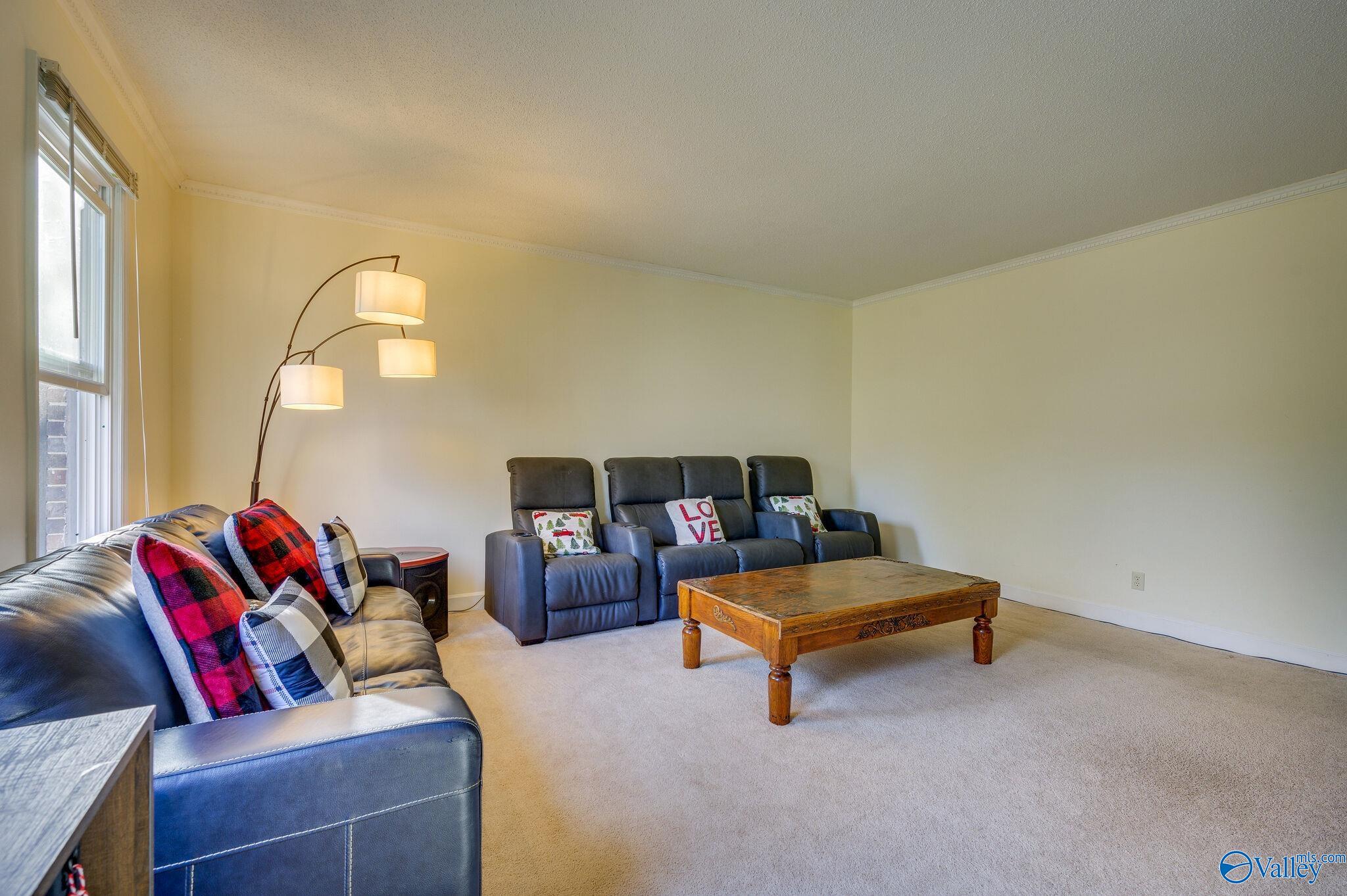 2614 SE Vista Drive