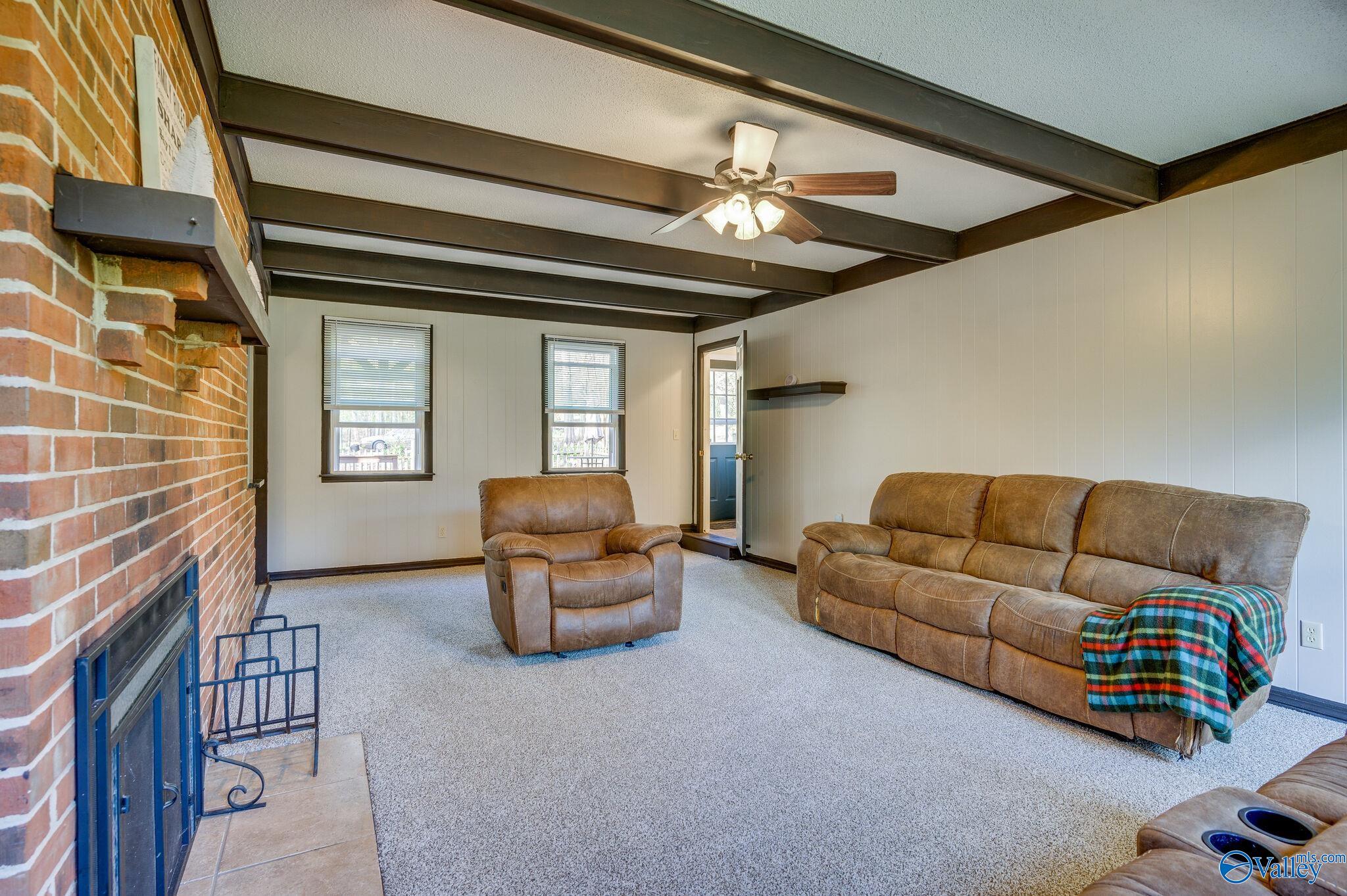 2614 SE Vista Drive