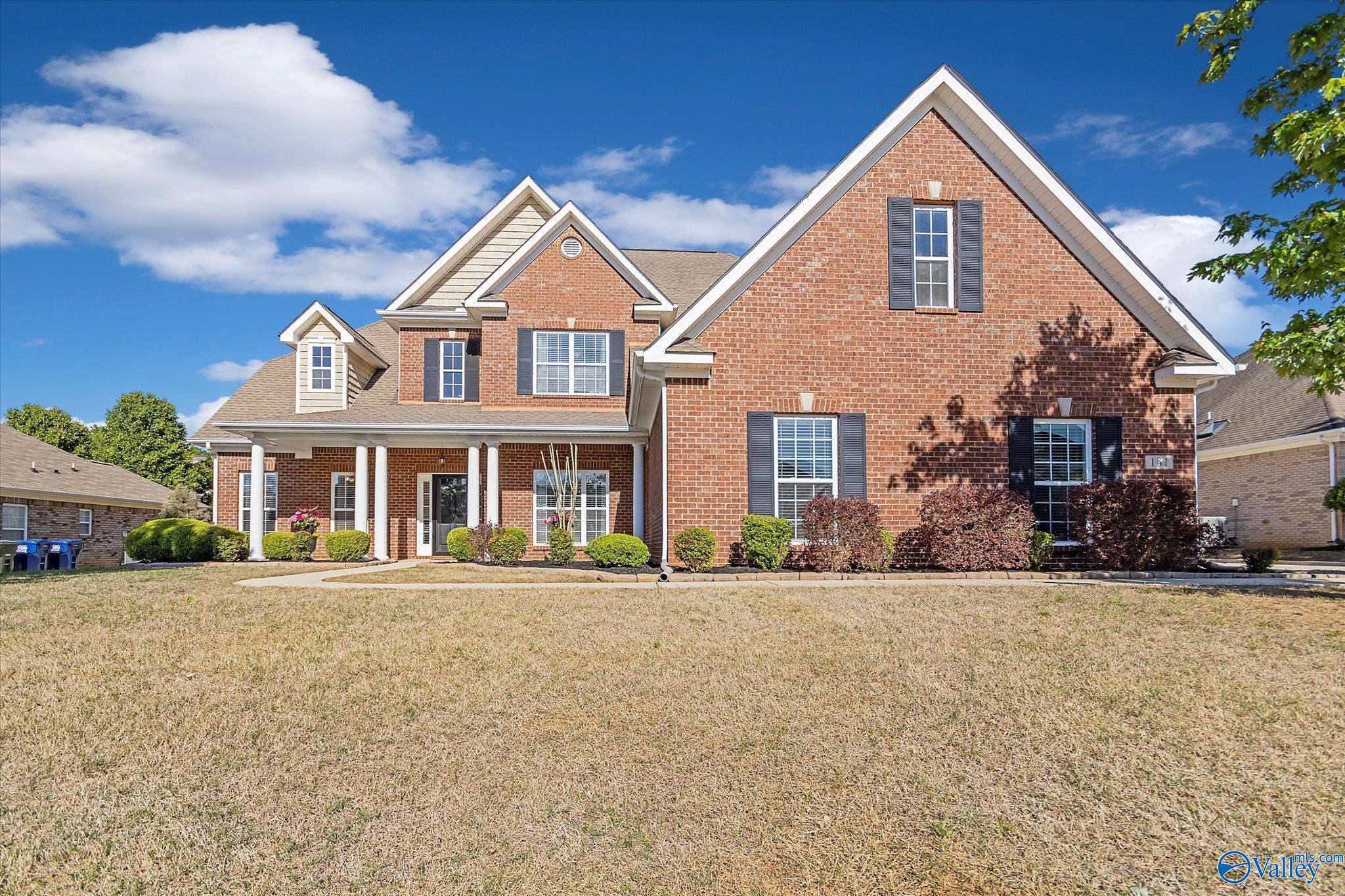 131 Legacy Cove Drive