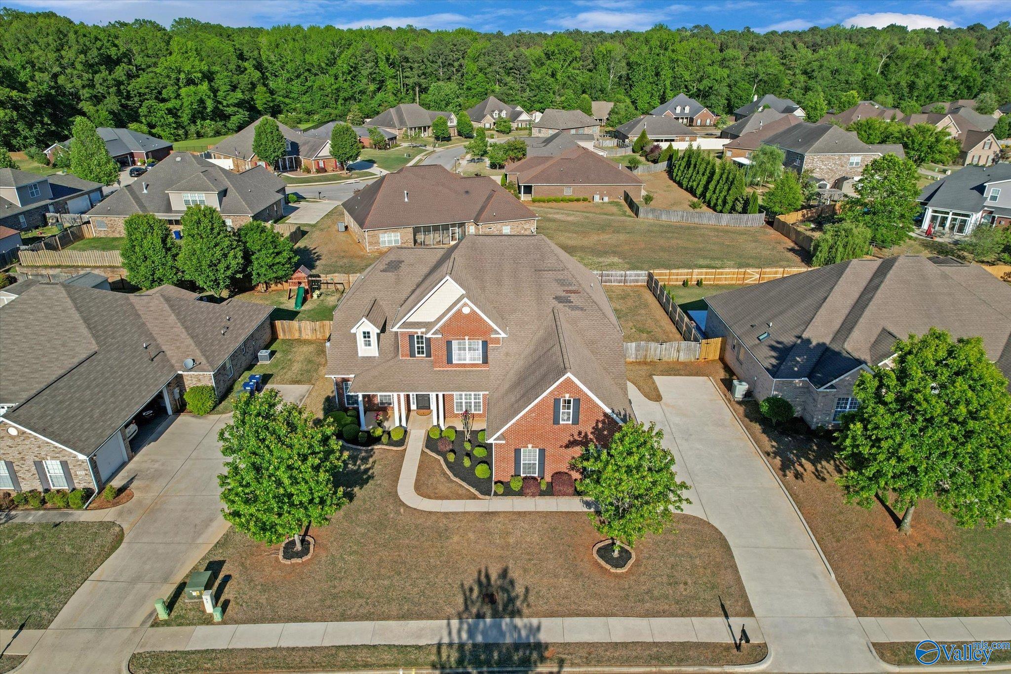 131 Legacy Cove Drive