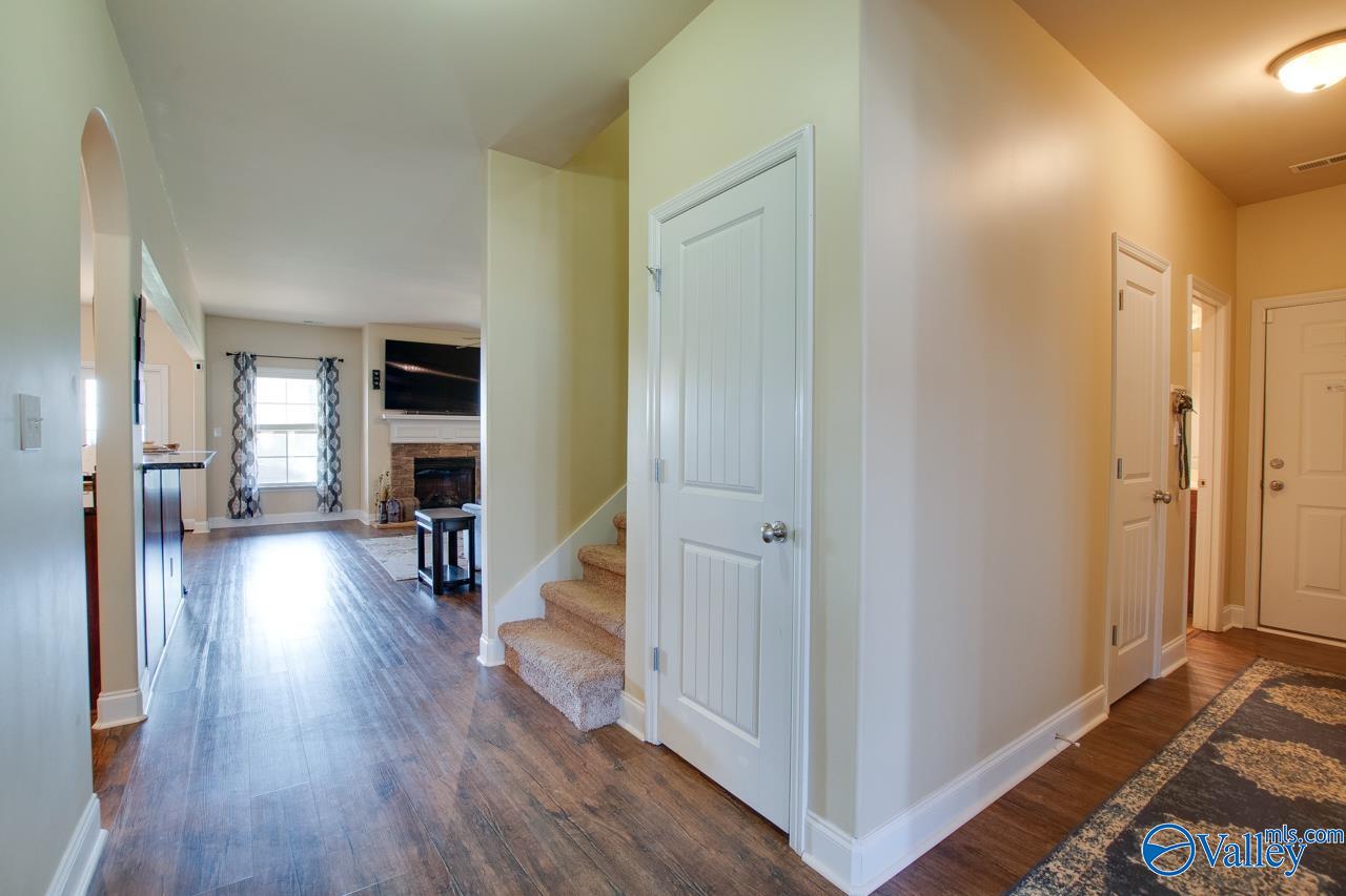 703 Harbor Ferry Drive SW