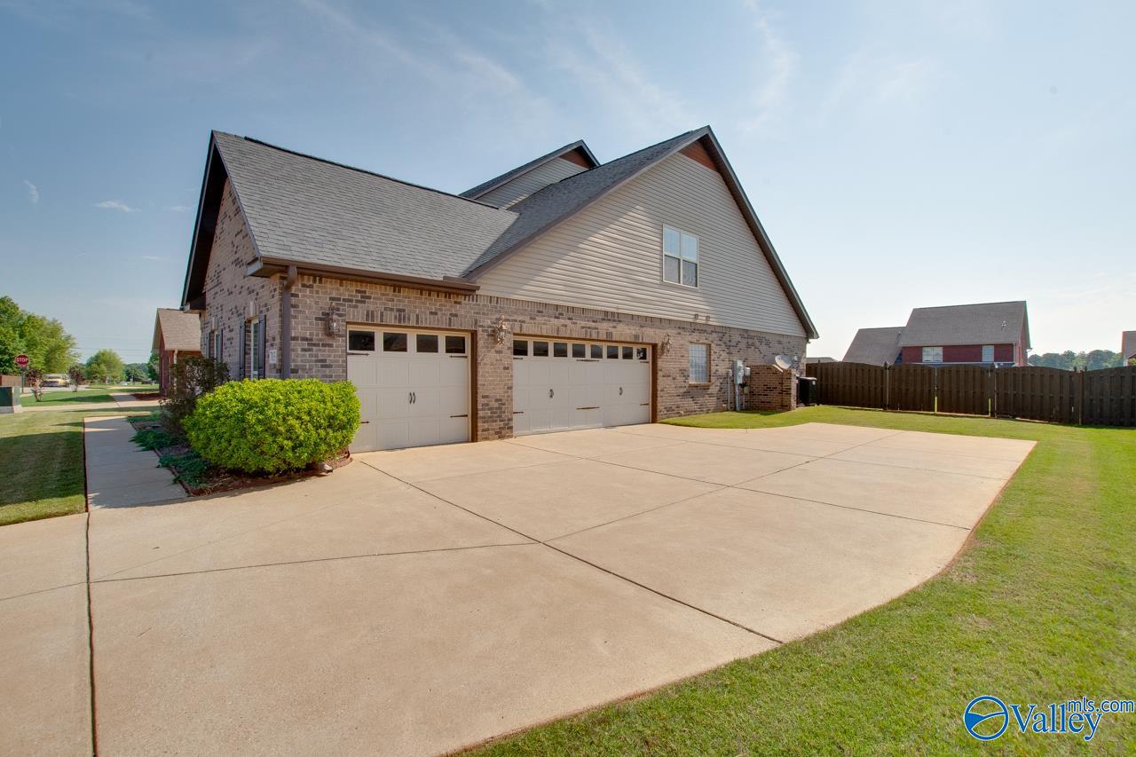 703 Harbor Ferry Drive SW