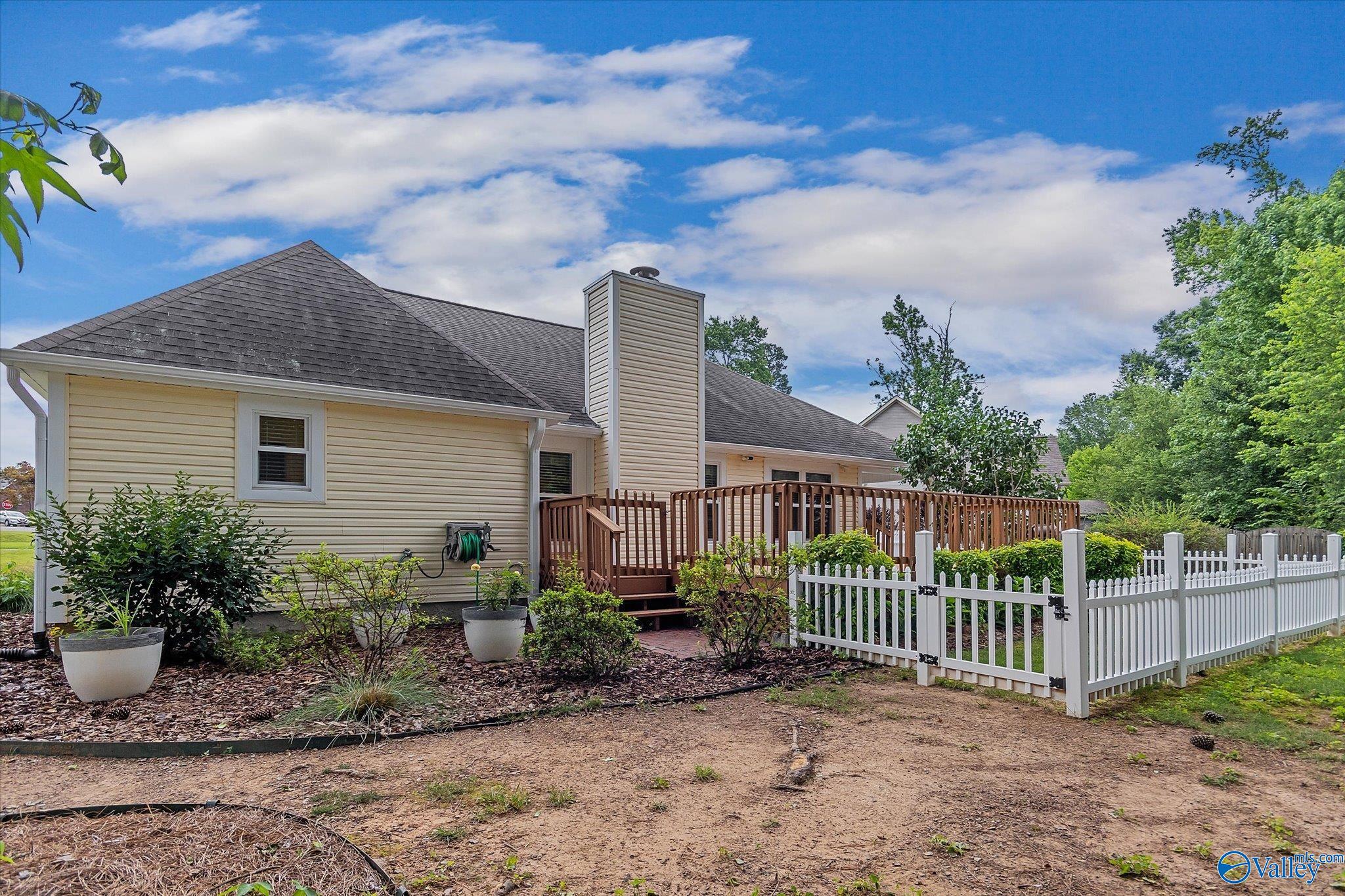 201 Cornwall Circle