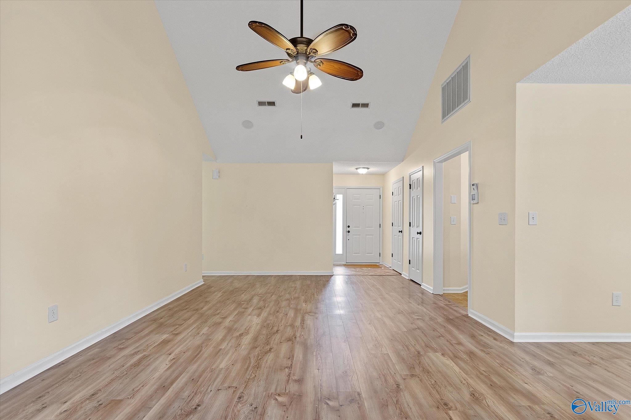 201 Cornwall Circle