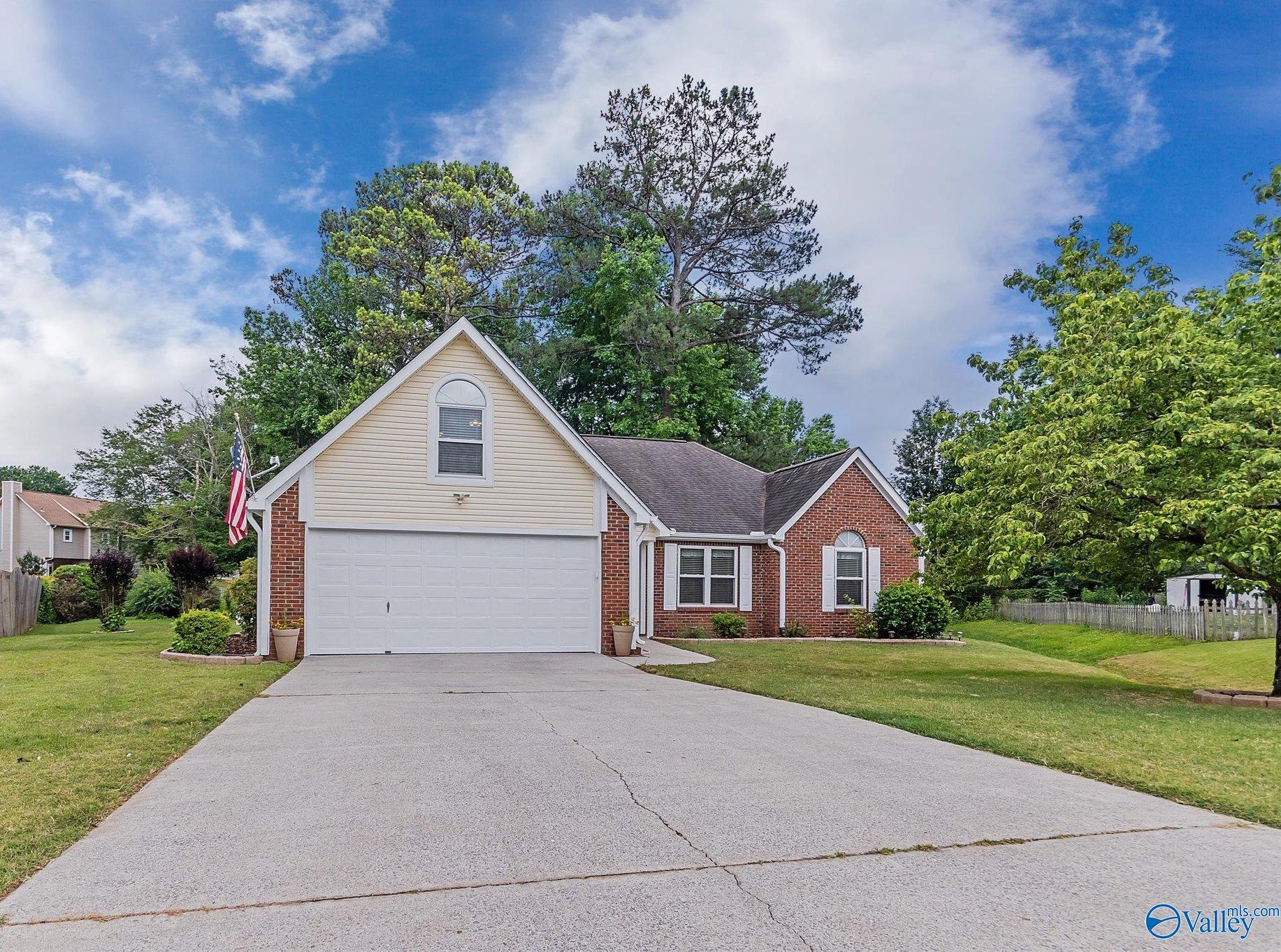 201 Cornwall Circle