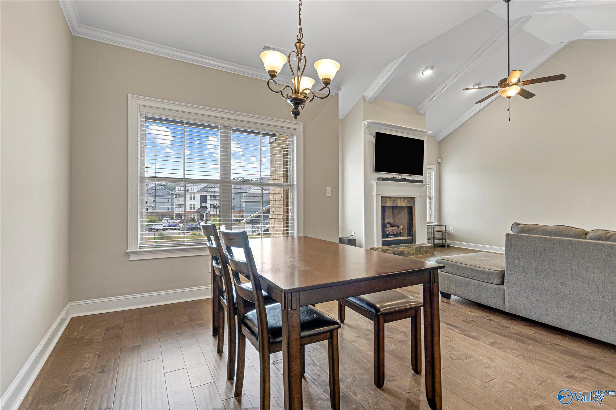 547 W River Landing Blvd SW