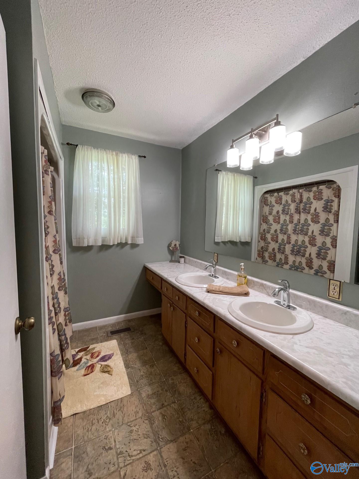 3087 County Road 214